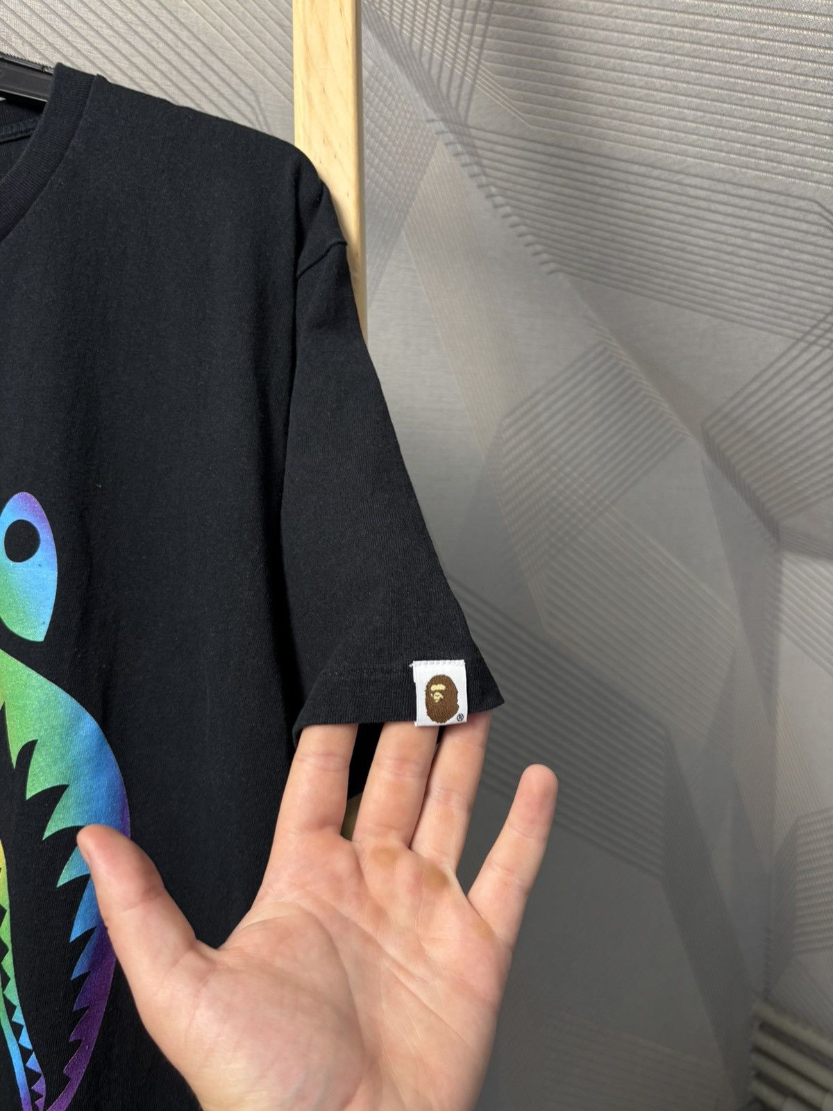 Bape Bape Shark Rainbow t-shirt Size US XL / EU 56 / 4 - 13 Thumbnail