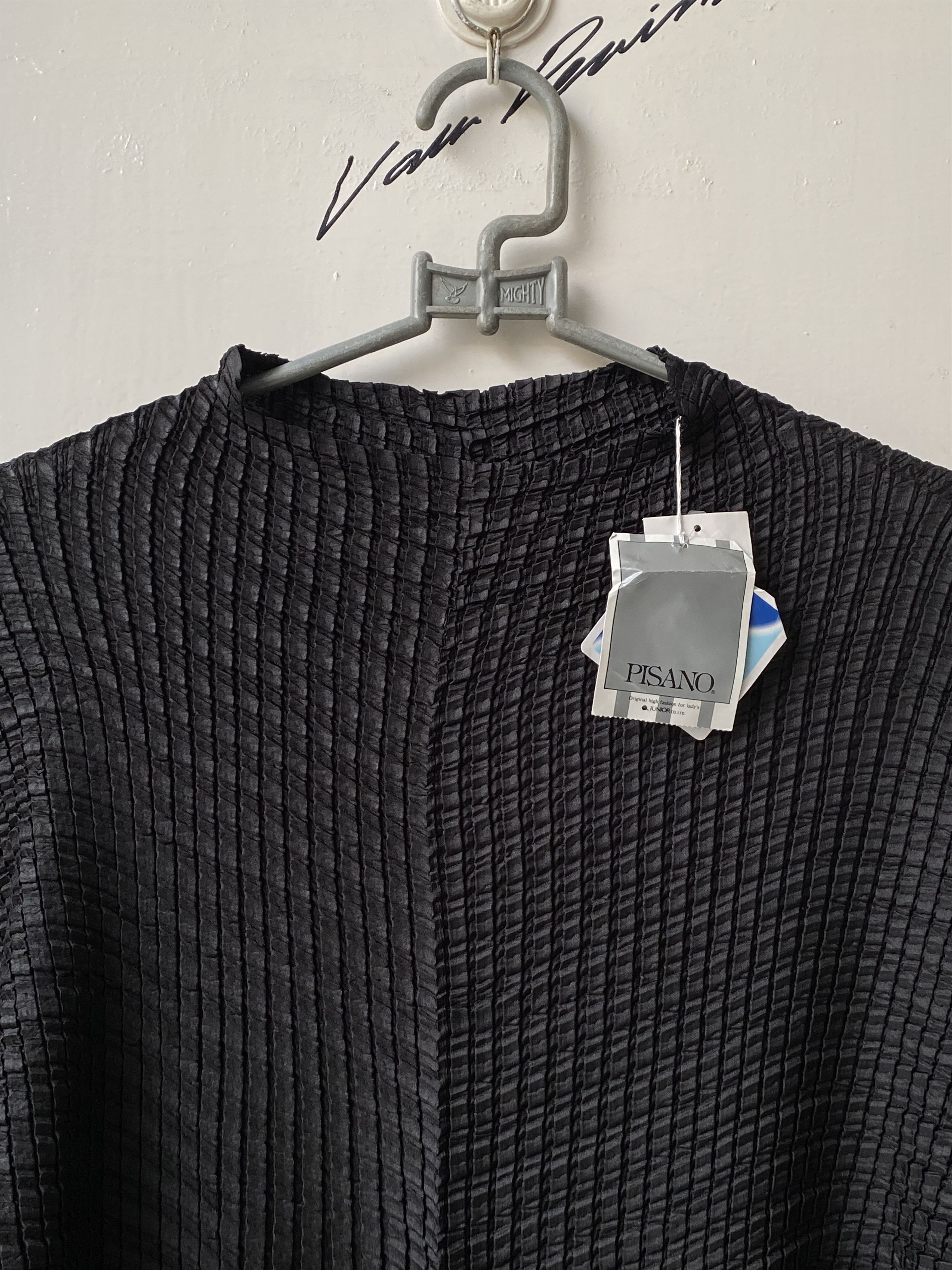 Issey Miyake ISSEY PISANO JUNIOR Black Pleats T-shirt Size US S / EU 44-46 / 1 - 4 Thumbnail