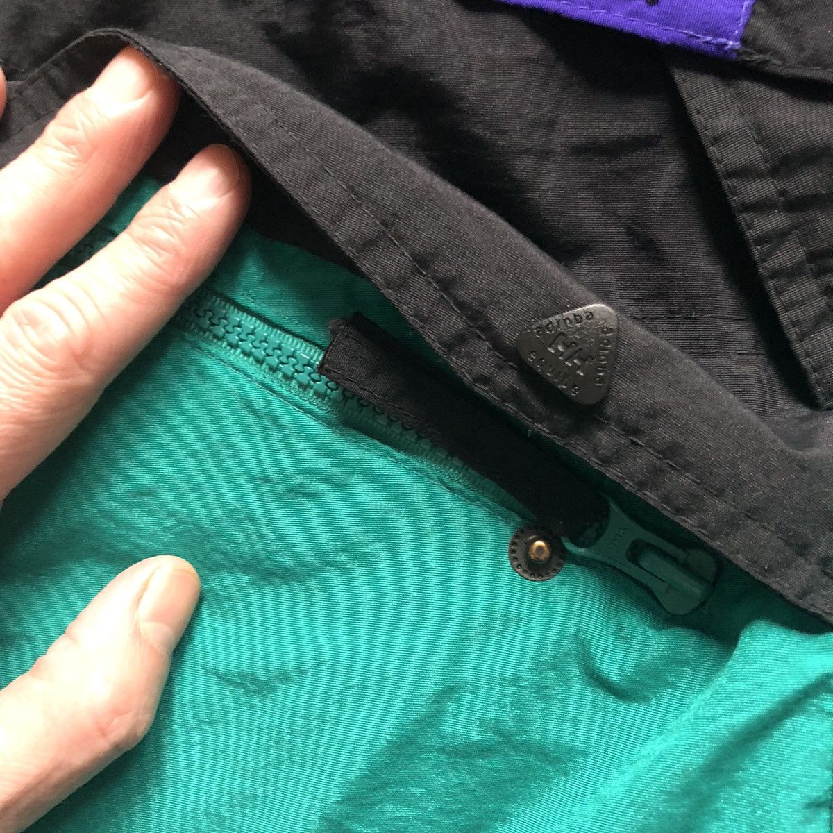Helly Hansen Gorpcore Vintage Helly Hansen multi pocket Jacket 90s era Size US XL / EU 56 / 4 - 8 Thumbnail