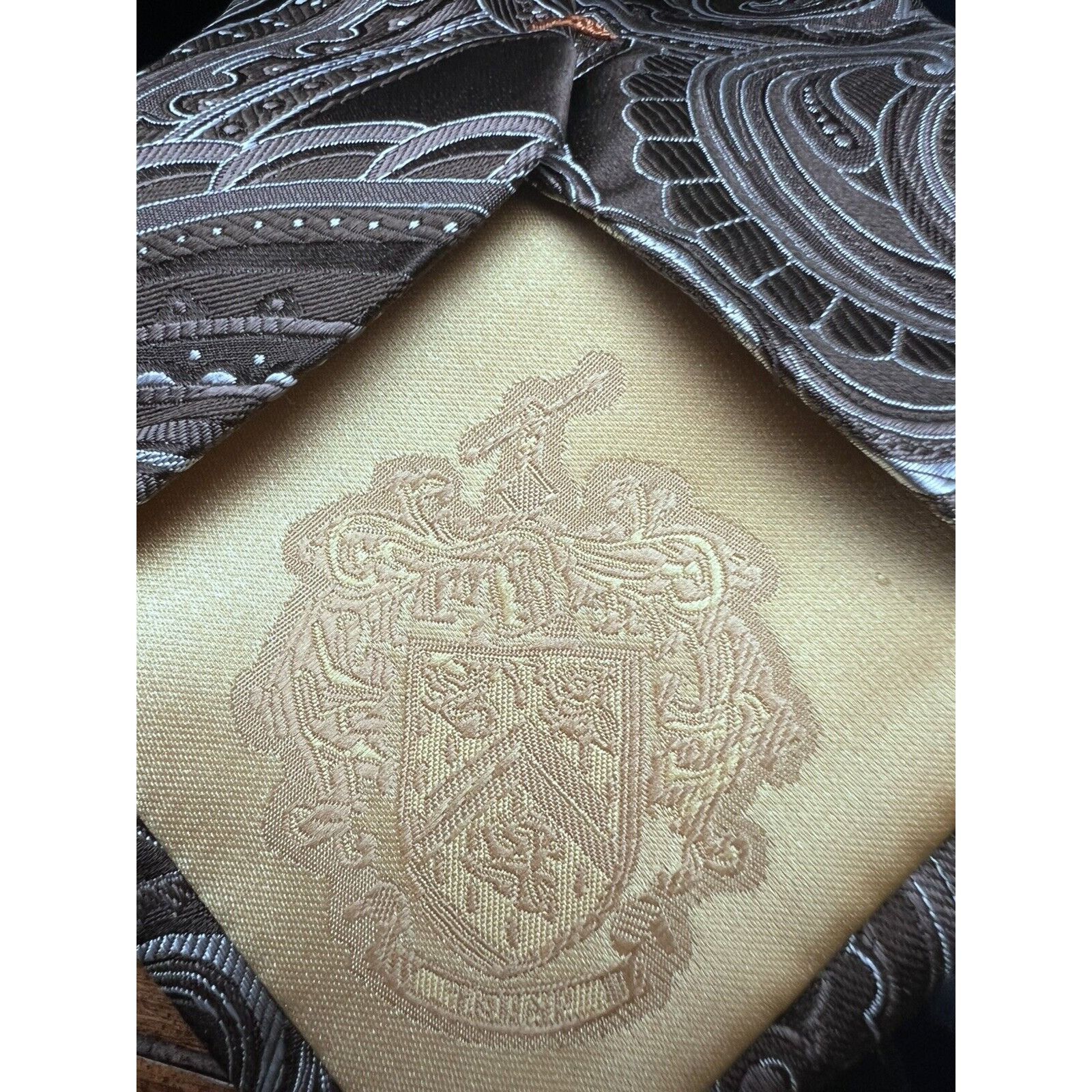 Donald Trump Donald J Trump Signature Collection Chocolate Paisley 100% S Size ONE SIZE - 5 Thumbnail