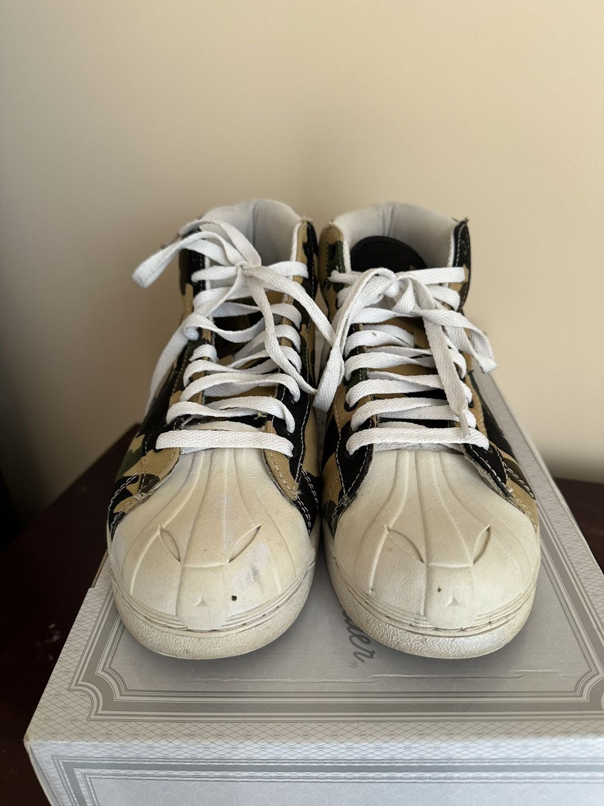 Bape 1st Camo Skullsta Hi Size US 11 / EU 44 - 2 Thumbnail