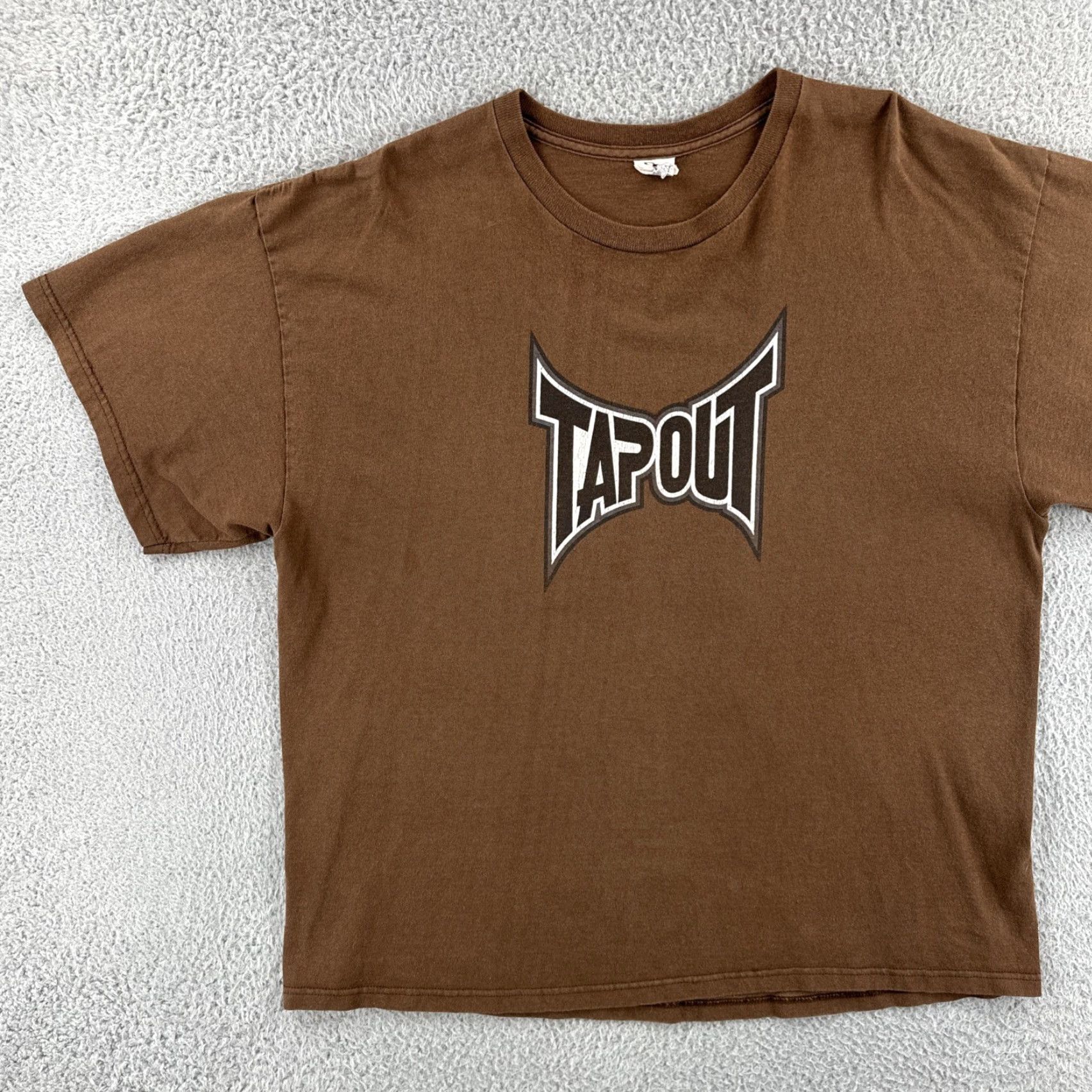 Delta VINTAGE Delta Pro Weight XL Brown Shirt Mens Y2K Logo Spell Out Graphic Print Size US XL / EU 56 / 4 - 3 Thumbnail