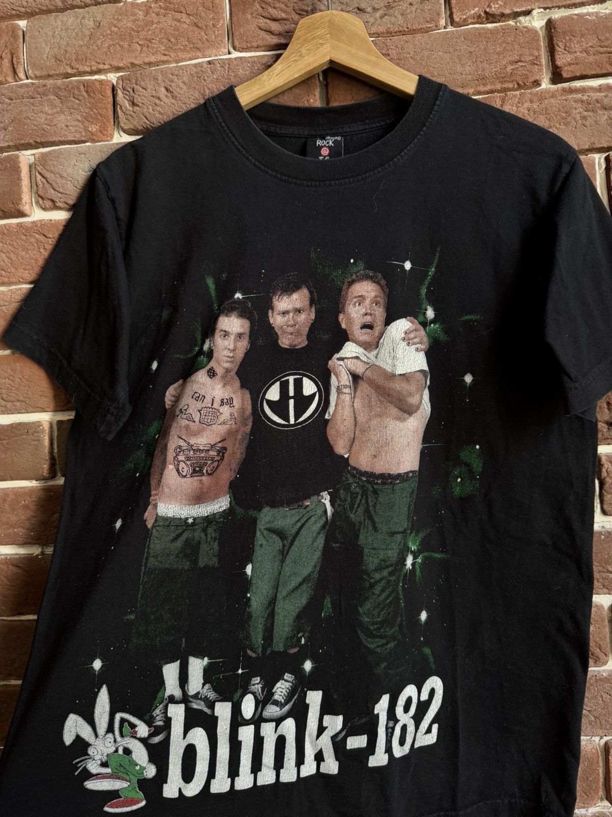 Band Tees Rare Vintage 00s Y2K Blink 182 Crappy Rock Band Tshirt Size US M / EU 48-50 / 2 - 5 Thumbnail