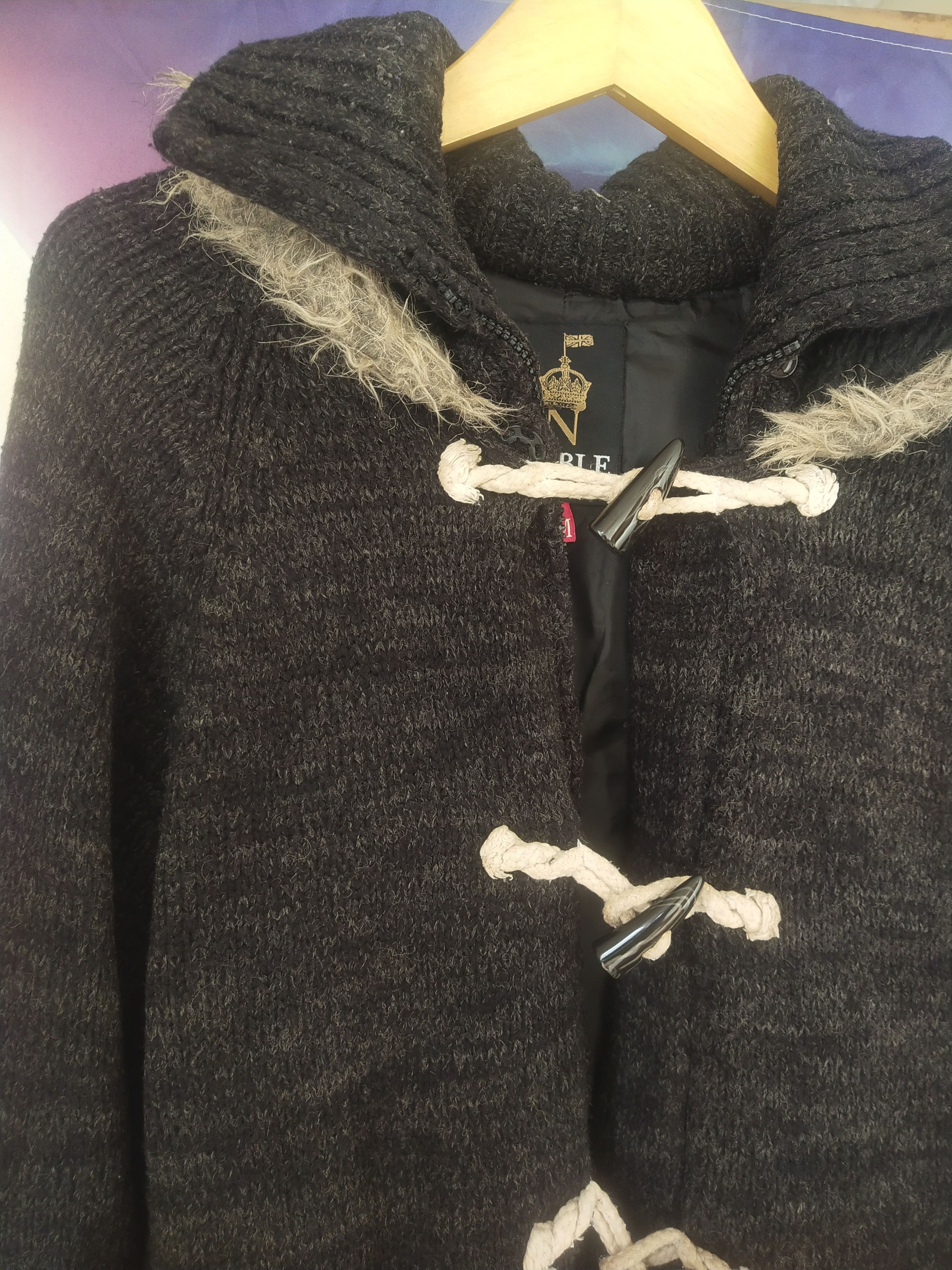 Le Grande Bleu (L.G.B.) 2000s Noble Product Faux Fur Hooded Knit Duffle Cardigan Size M / US 6-8 / IT 42-44 - 3 Thumbnail