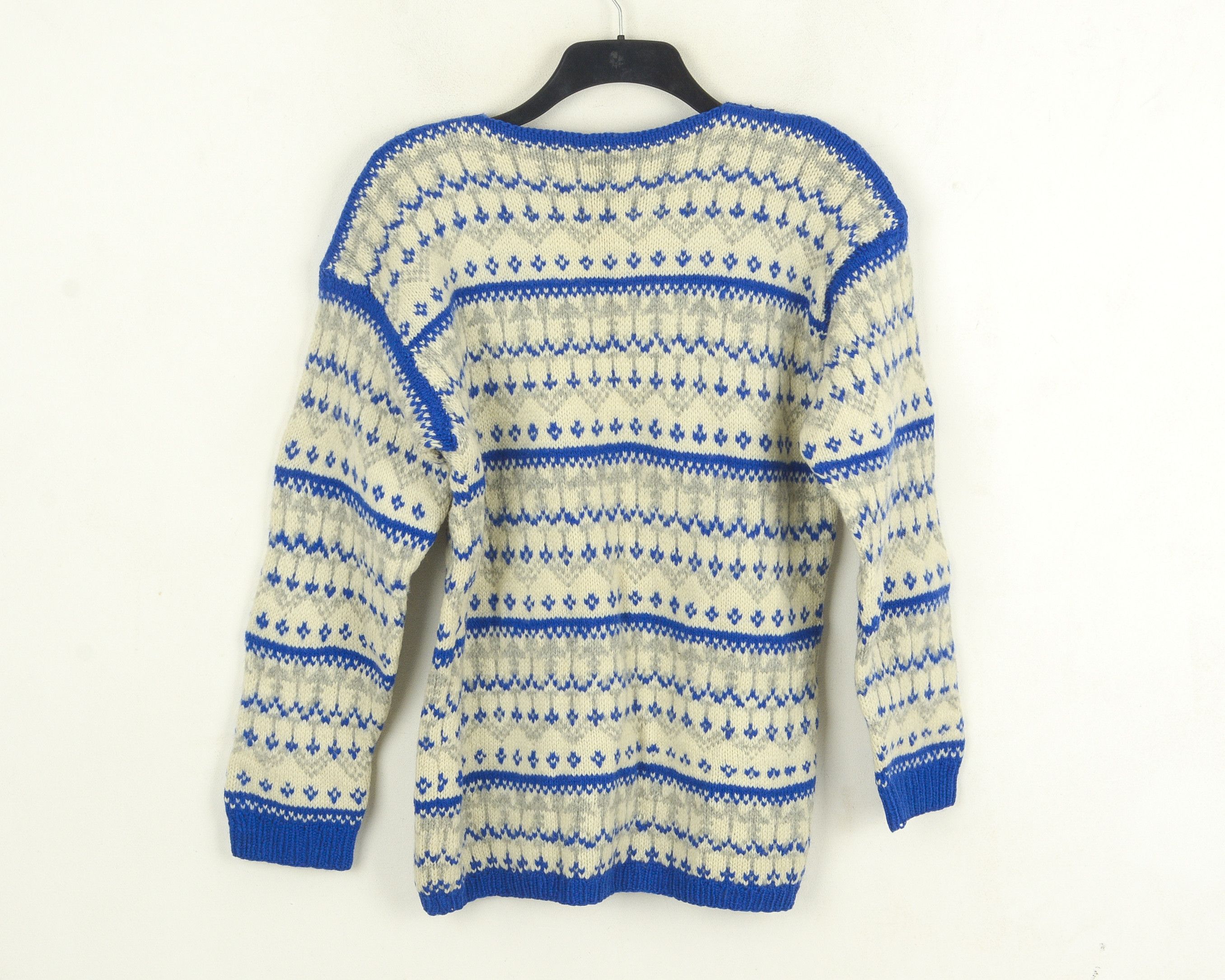 Handmade Vintage Women L Jumper Norwegian Wool Sweater Christmas Size L / US 10 / IT 46 - 1 Thumbnail