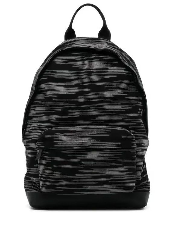 o1y0225 Size : OS / Backpack in Black/Grey