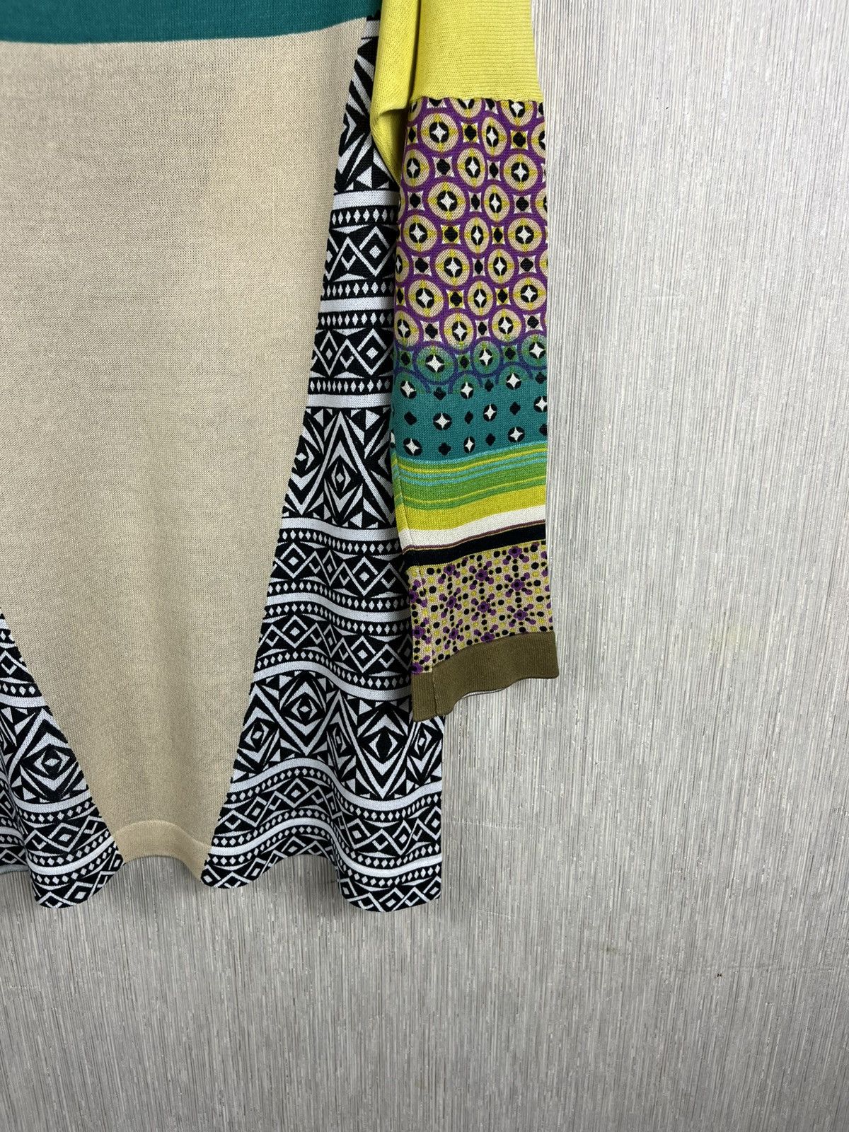 Etro × Vintage Etro Milano vintage patterned viscose sweater blouse psycho Size M / US 6-8 / IT 42-44 - 6 Thumbnail