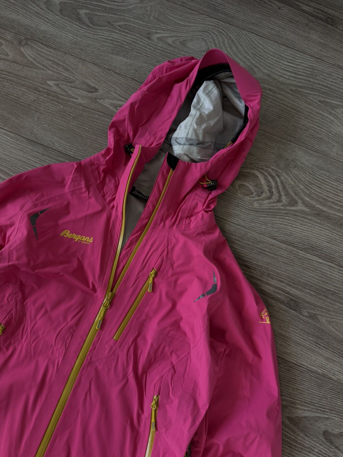Bergans of Norway Bergans Of Norway Dermizax Waterproof Ski Storen Lady Jacket Size M / US 6-8 / IT 42-44 - 25 Thumbnail