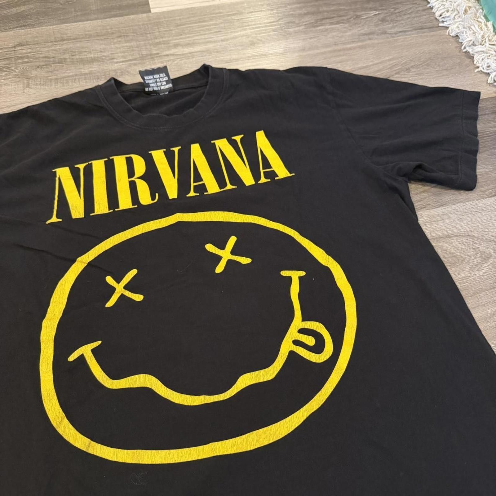 Other Vintage nirvana smiley t shirt XL Size US XL / EU 56 / 4 - 1 Thumbnail