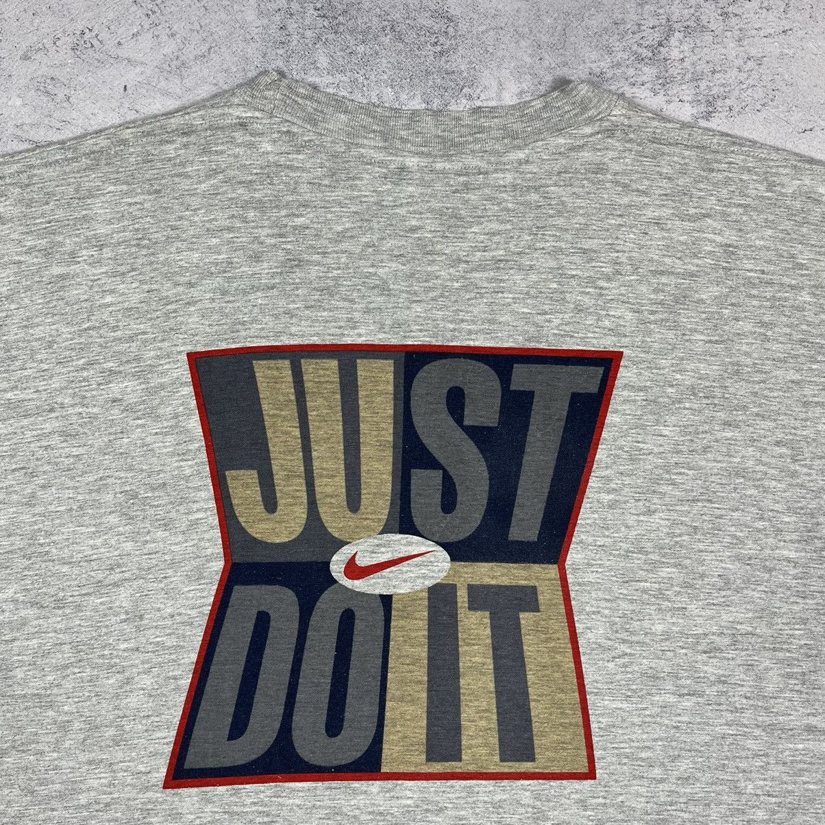 Nike Iconic Vintage Nike “ Just do It ” big logo t shirt 90’s Size US L / EU 52-54 / 3 - 7 Thumbnail