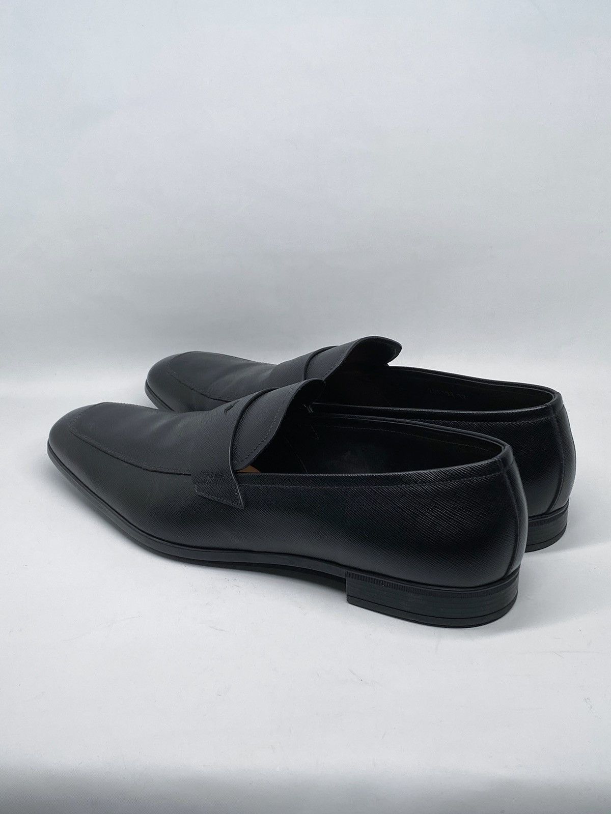 Prada Prada Saffiano Leather Penny Loafer size 12/ us size 13 Size US 13 / EU 46 - 10 Thumbnail