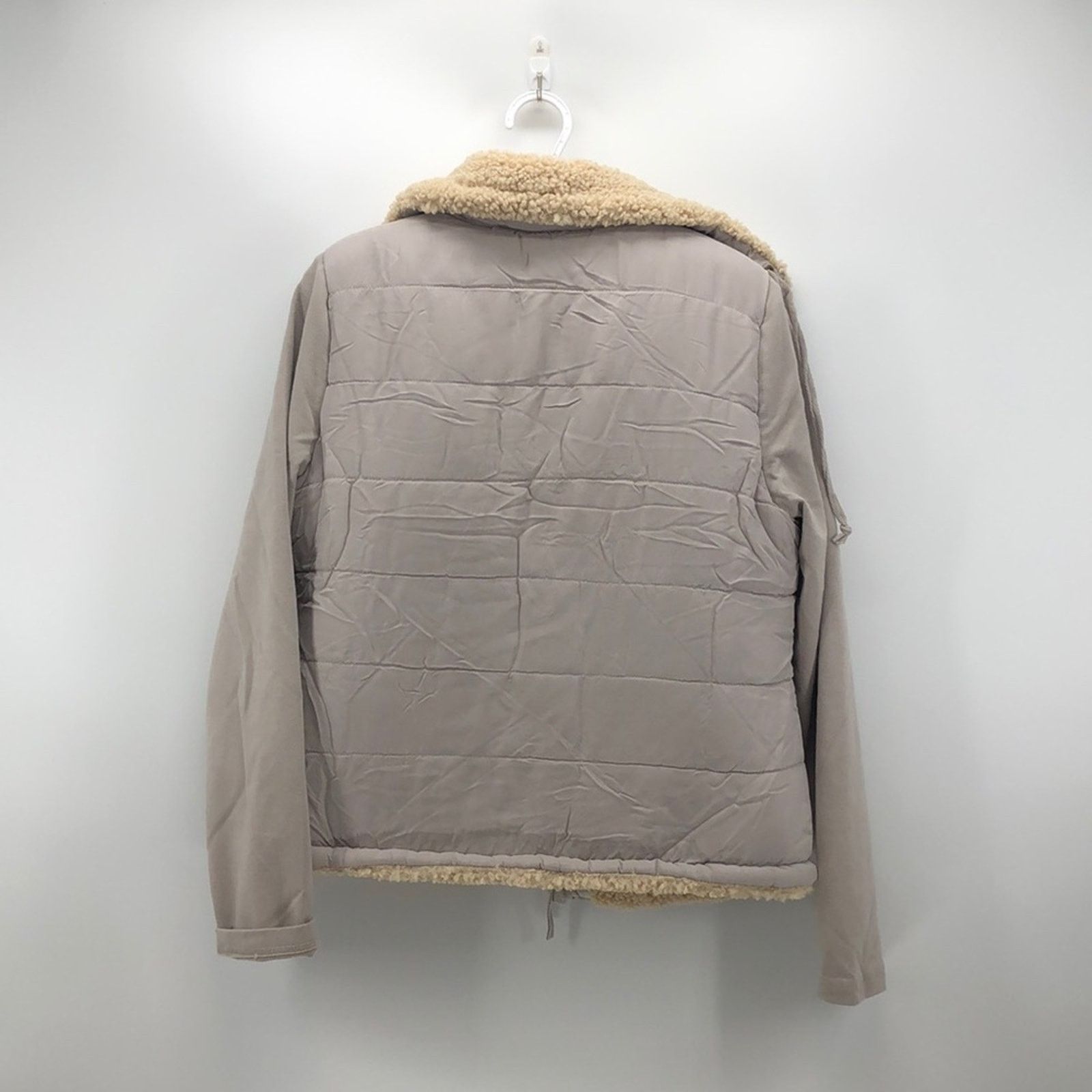 Anthropologie Anthropologie MARRAKECH Tia quilted Sherpa jacket sz L Size L / US 10 / IT 46 - 10 Thumbnail