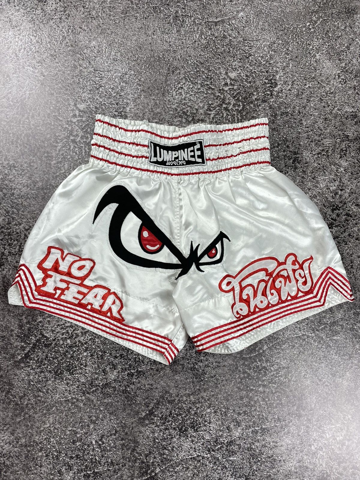 Japanese Brand × Vintage Vintage Muay Thai Boxing No Fear Shorts MMA Size US 34 / EU 50 - 1 Thumbnail
