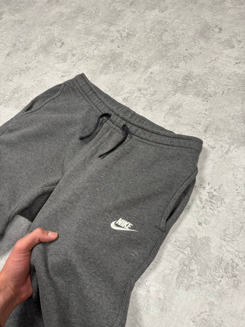 Nike Vintage Nike Gray Sweatpants Joggers Size S Size US 32 / EU 48 - 6 Thumbnail