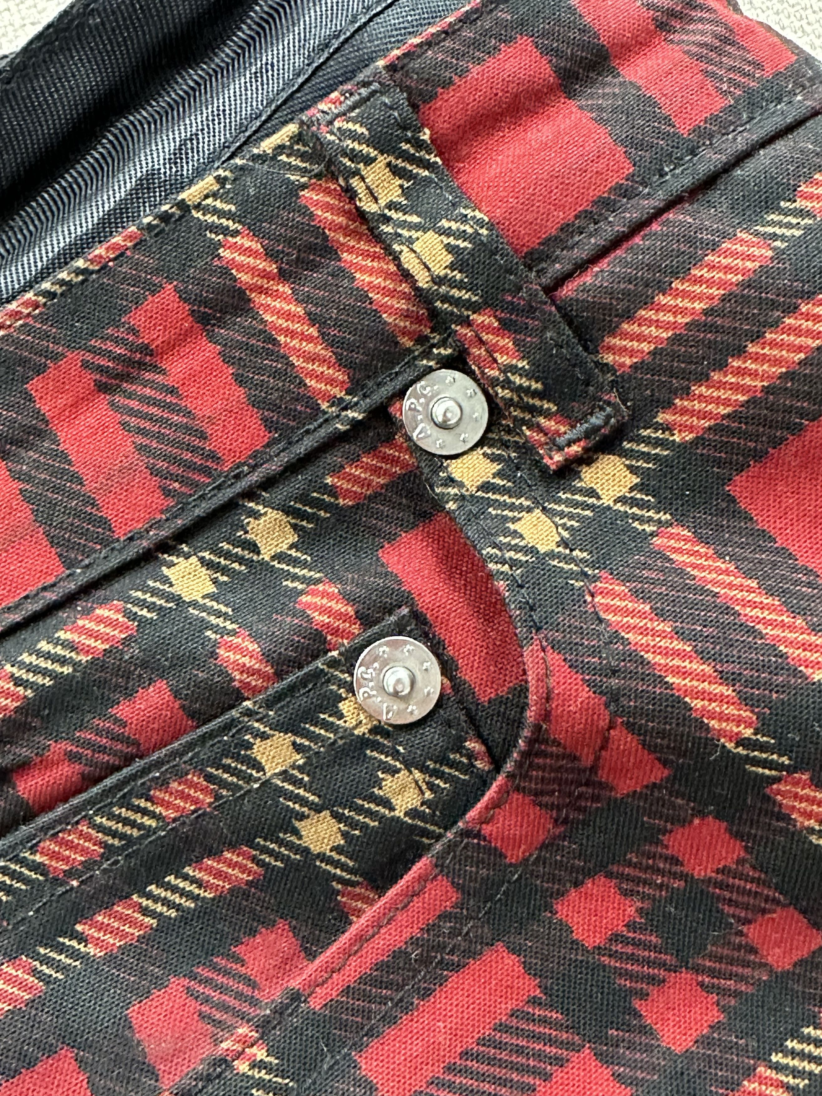 A.P.C. A.P.C Red British Checkered Pattern with Soft Inner Lining Size US 30 / EU 46 - 9 Thumbnail