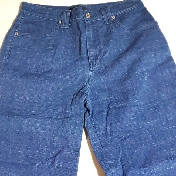 7 For All Mankind 7 For All Mankind High Waisted Sz. 30 Capris Size 30" / US 8 / IT 44 - 1 Thumbnail