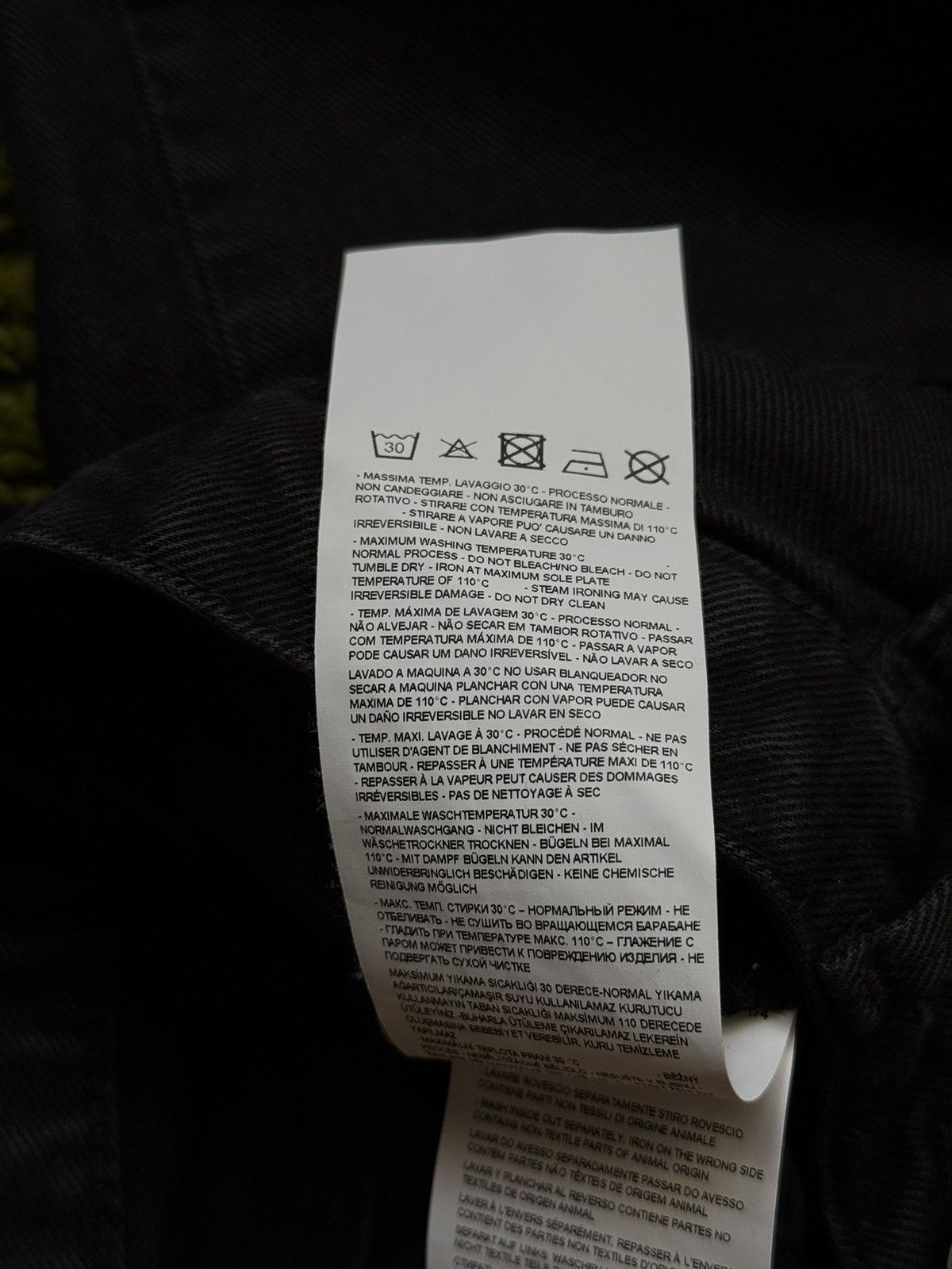 Emporio Armani Emporio Armani black skinny jeans denim pants Size US 34 / EU 50 - 8 Thumbnail