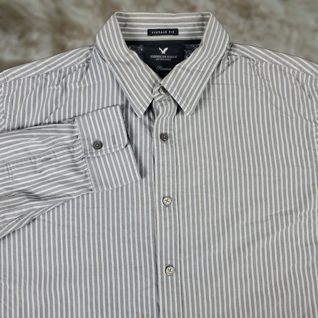 American Eagle Outfitters VINTAGE American Eagle Outfitters Shirt Mens XL Gray Striped Button-Up Long Sleeve Classic Modern Preppy Mens Size US XL / EU 56 / 4 - 1 Thumbnail