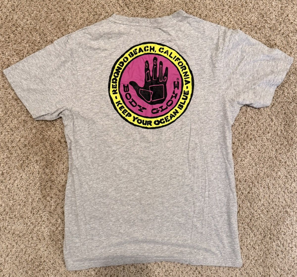 Body Glove Body Glove Redondo Beach Tee (Gray / Pink & Yellow Logo) Size US M / EU 48-50 / 2 - 3 Thumbnail