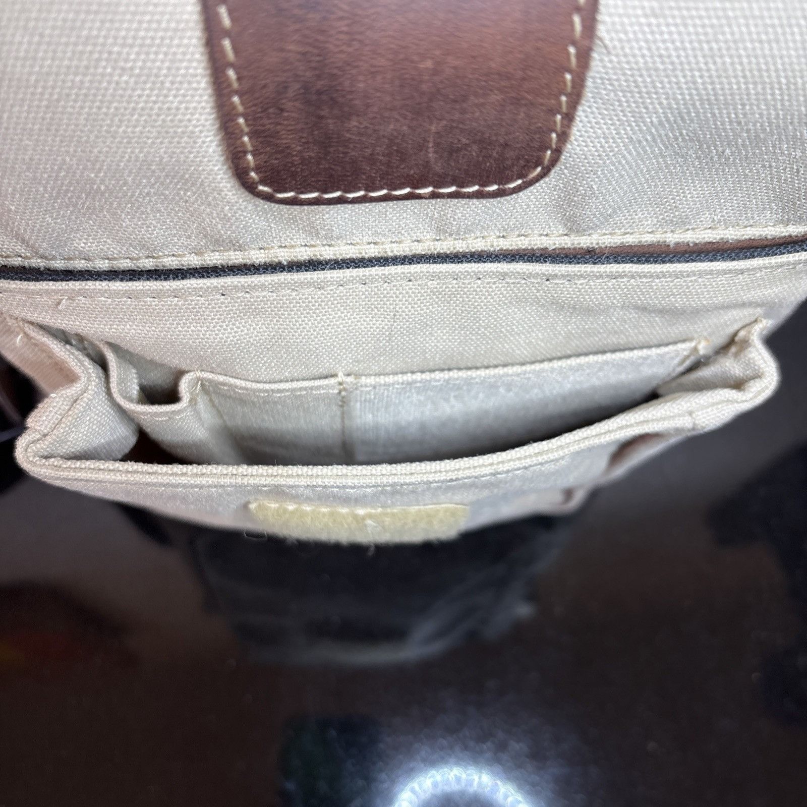 Tilley Tilley Endurables The Town Bag Canvas Leather Crossbody Trav Size ONE SIZE - 10 Thumbnail