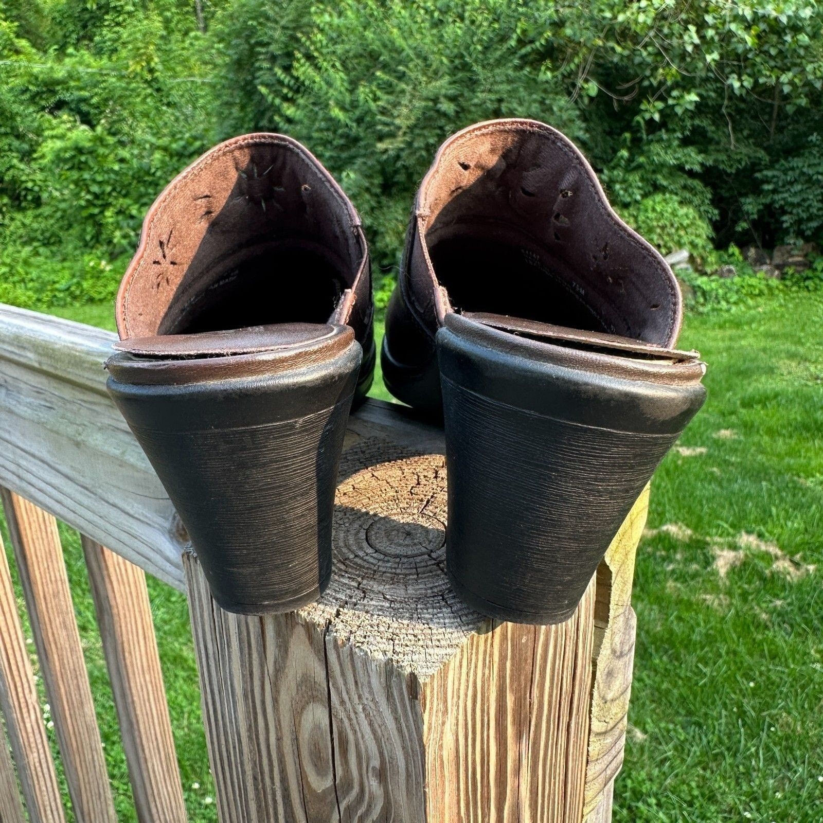 Clarks Clarks Bendables Wedge Clogs Brown Leather Womens Size 7.5 M Size US 7.5 / IT 37.5 - 7 Thumbnail