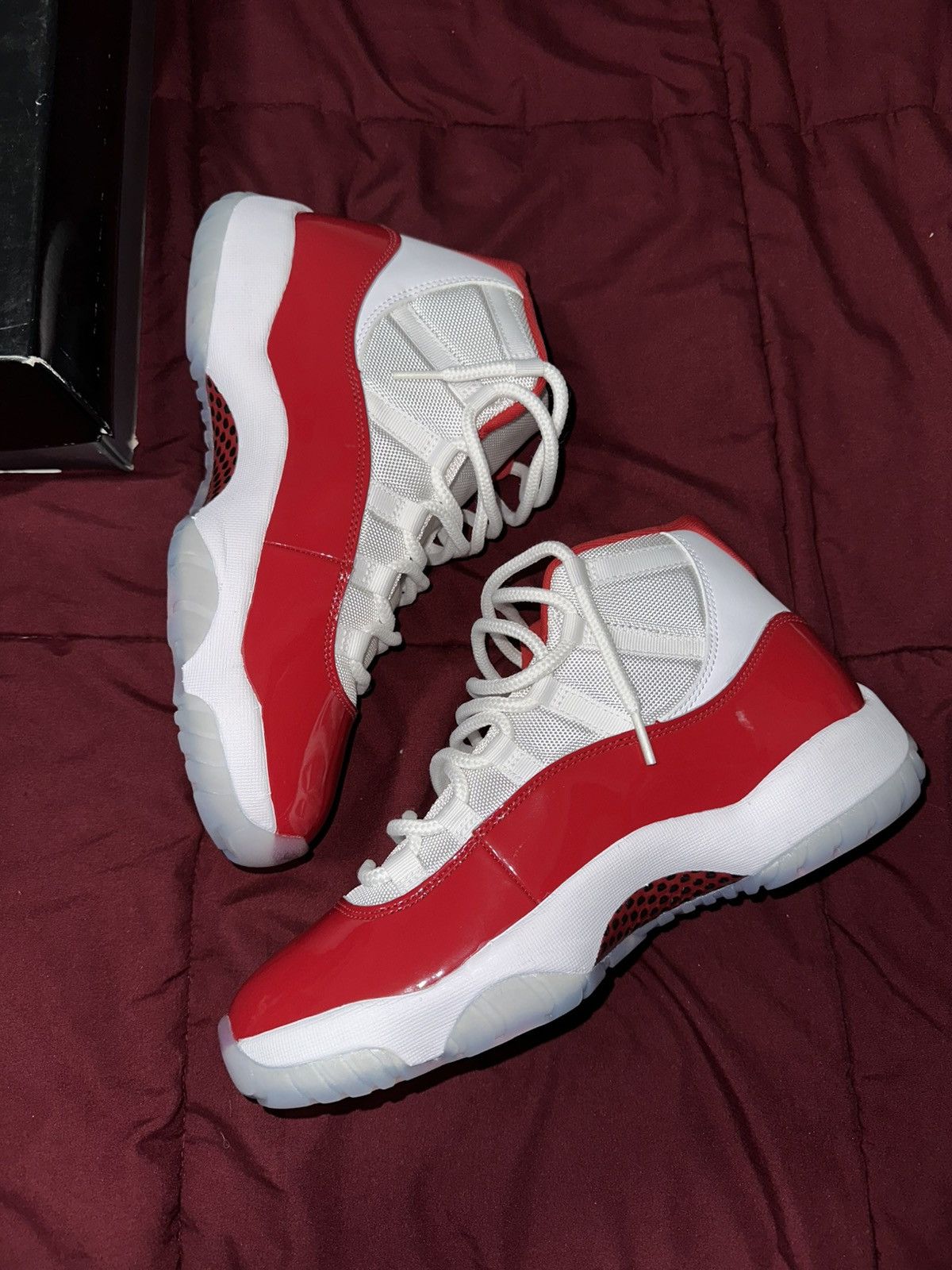 Jordan Brand Jordan 11 Cherry🍒 DS Size US 10 / EU 43 - 3 Thumbnail
