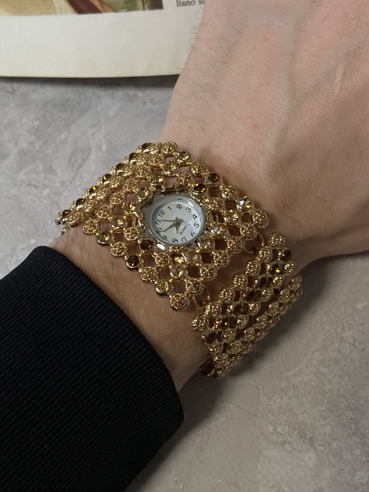 Japanese Brand Vintage Gold Baroque Amber Rhinestone Cuff Watch Size ONE SIZE - 8 Thumbnail
