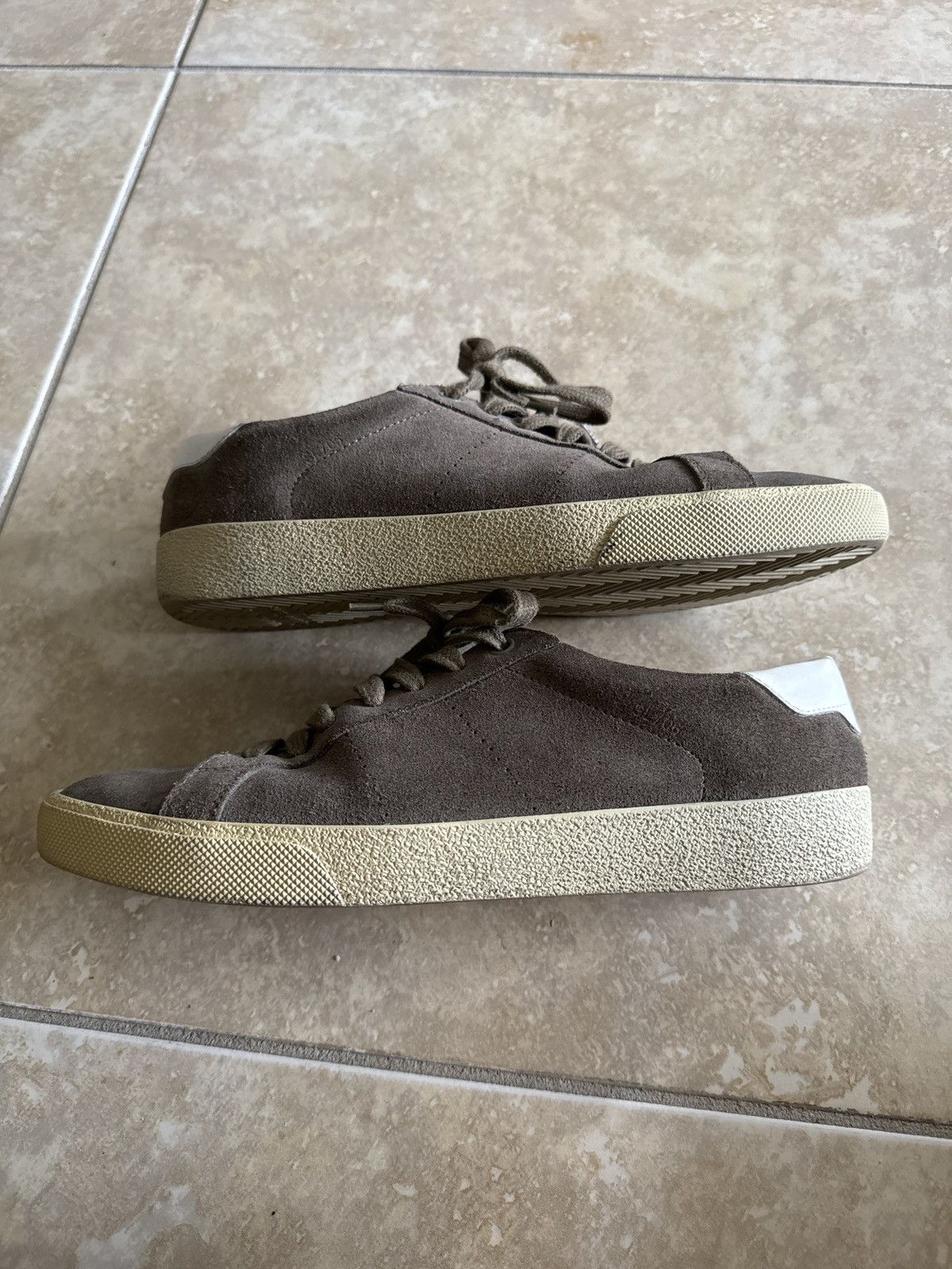 Yves Saint Laurent Suede Low Top Sneakers Size US 8 / EU 41 - 3 Thumbnail