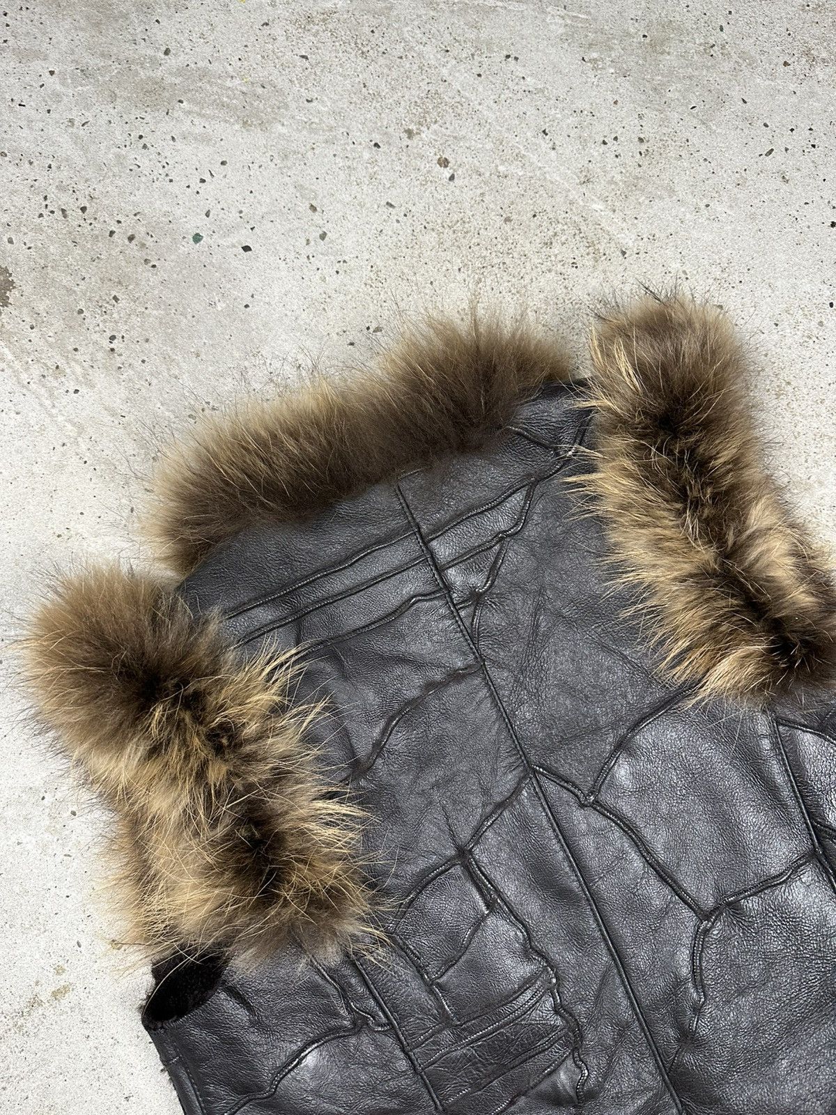 If Six Was Nine Vintage Y2K Lamb Leather Patchwork Vest Racoon Fur japan Size US S / EU 44-46 / 1 - 14 Thumbnail
