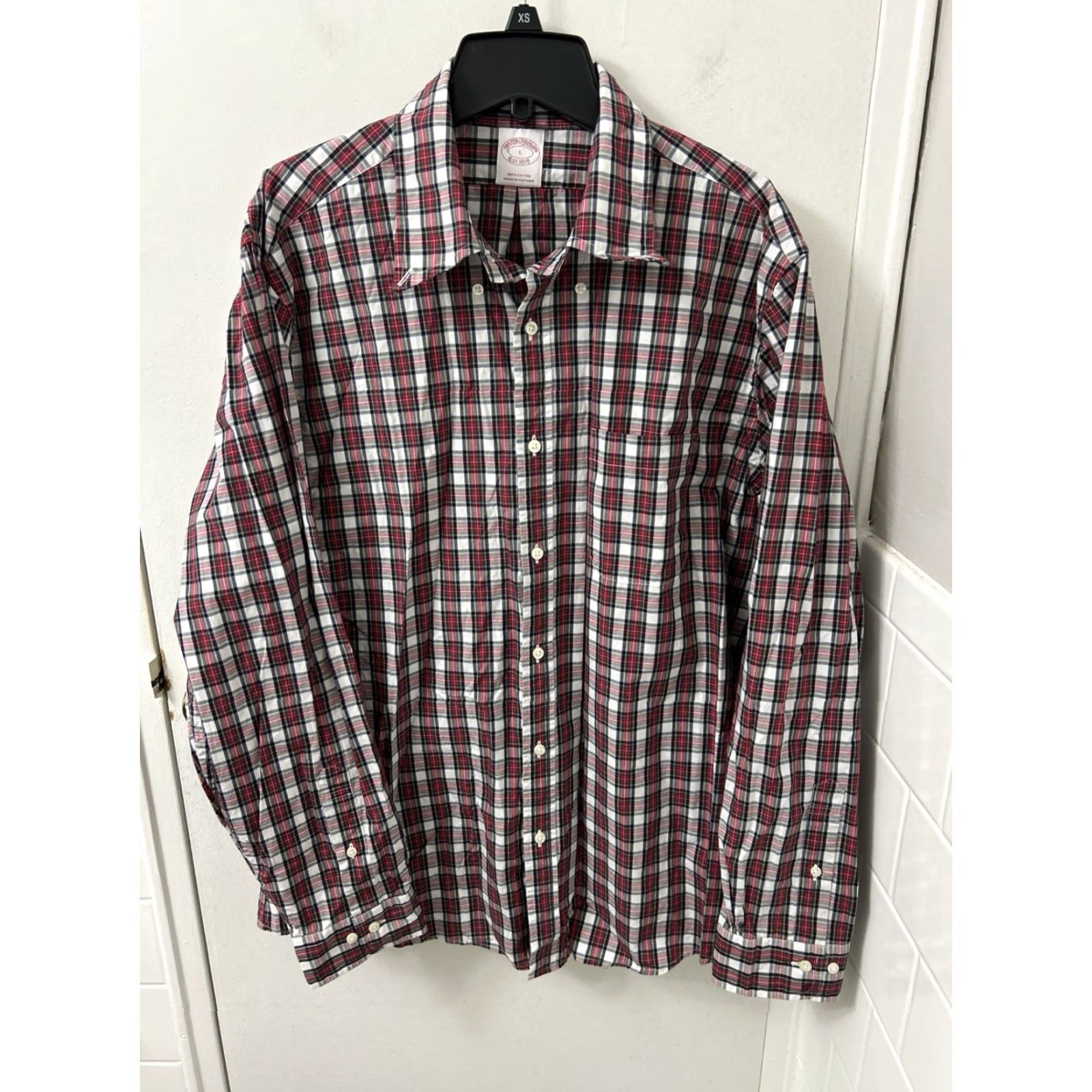Brooks Brothers Brooks Brothers Shirt Mens L Red White Oxford Plaid Button Down Pocket L/S Size US L / EU 52-54 / 3 - 2 Thumbnail