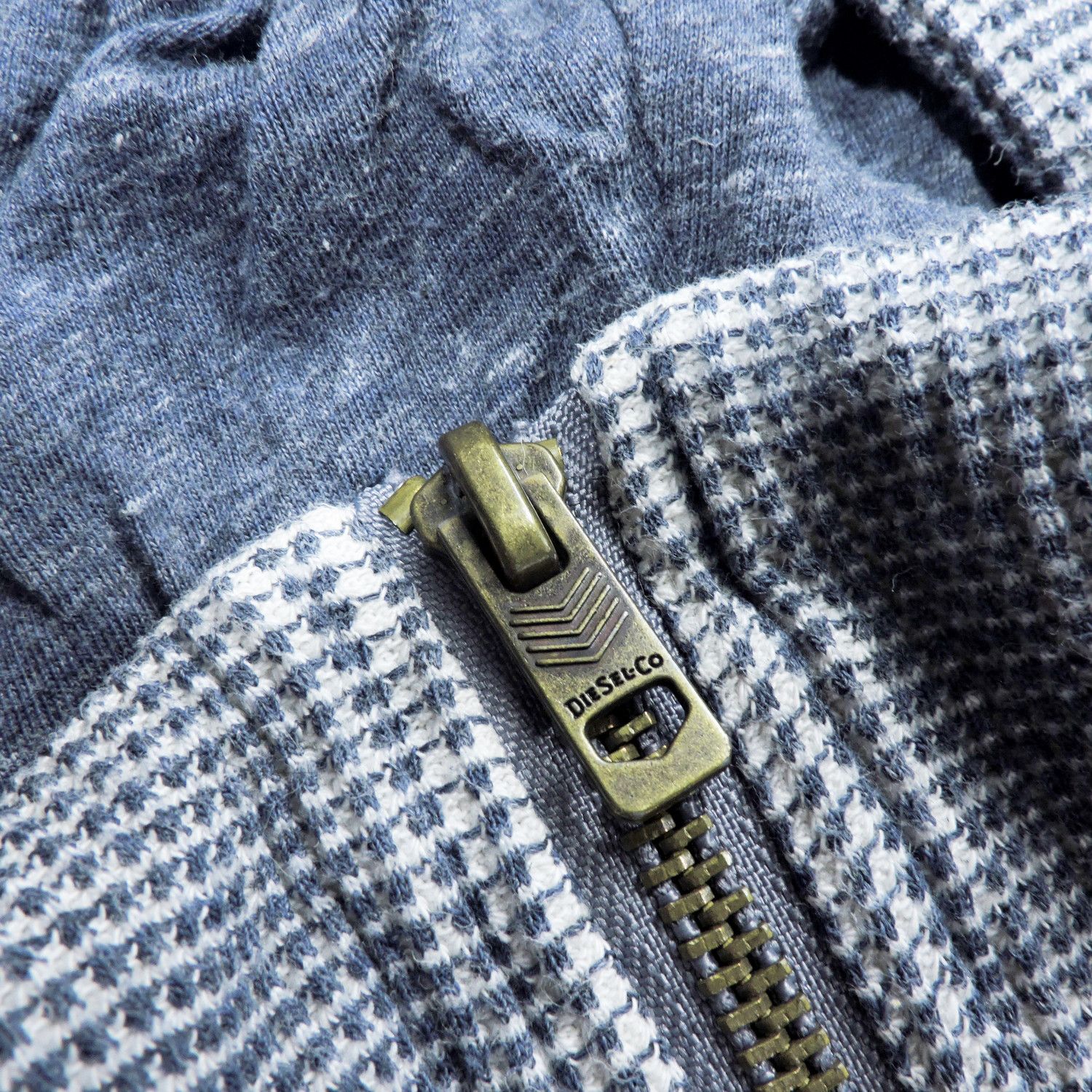 Diesel DIESEL .CO REVERSE SEWING KNITTED ZIP-HOODIE Size US S / EU 44-46 / 1 - 7 Thumbnail