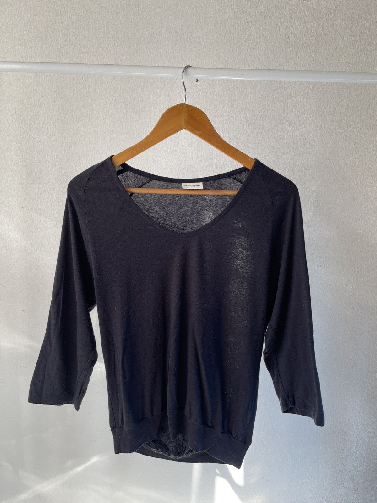 Dries Van Noten Dries Van Noten V Neck Size US S / EU 44-46 / 1 - 1 Thumbnail