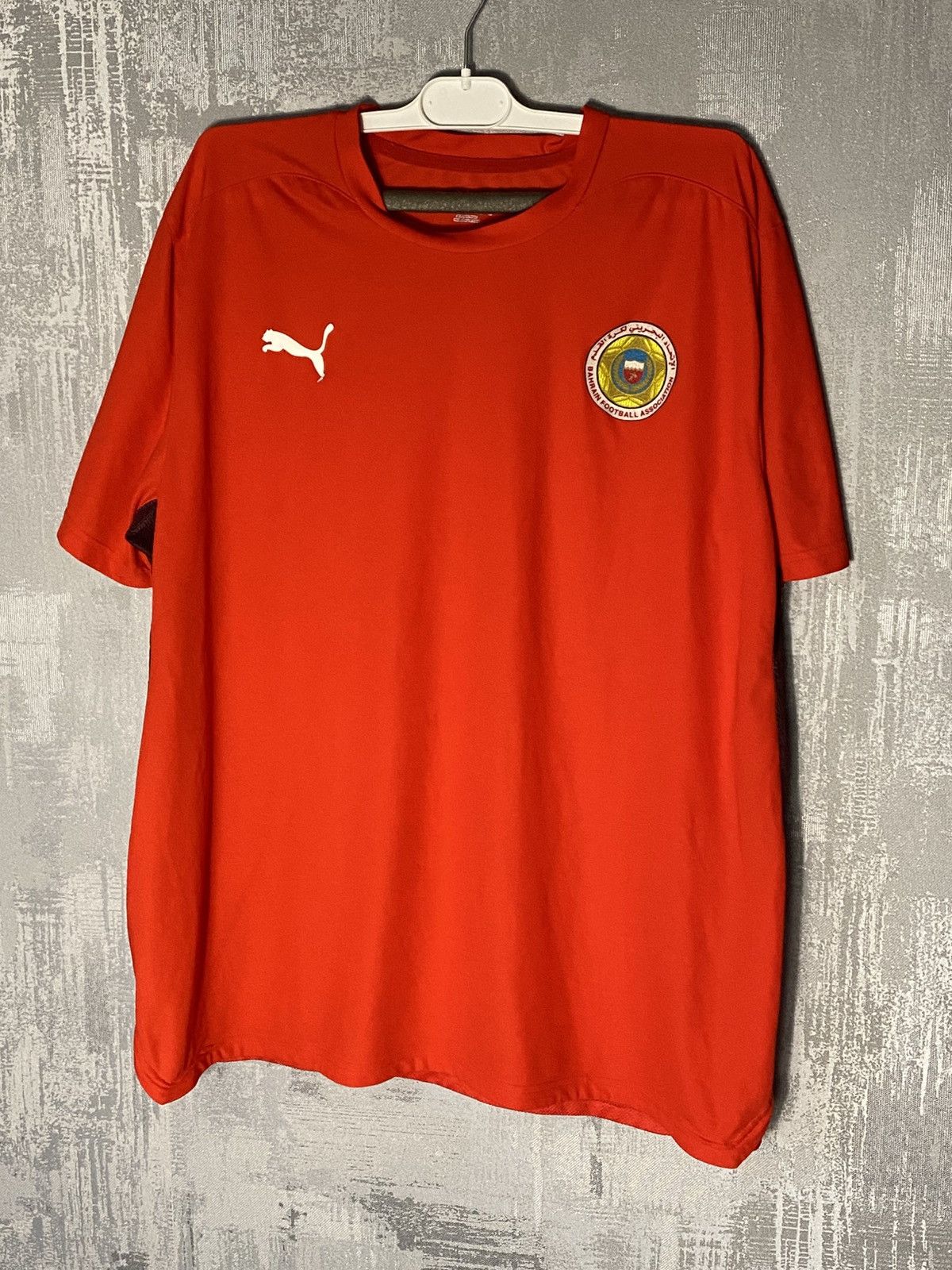 Puma × Vintage Vin Bahrain Puma Soccer Football Jersey National Team Size US XL / EU 56 / 4 - 1 Thumbnail