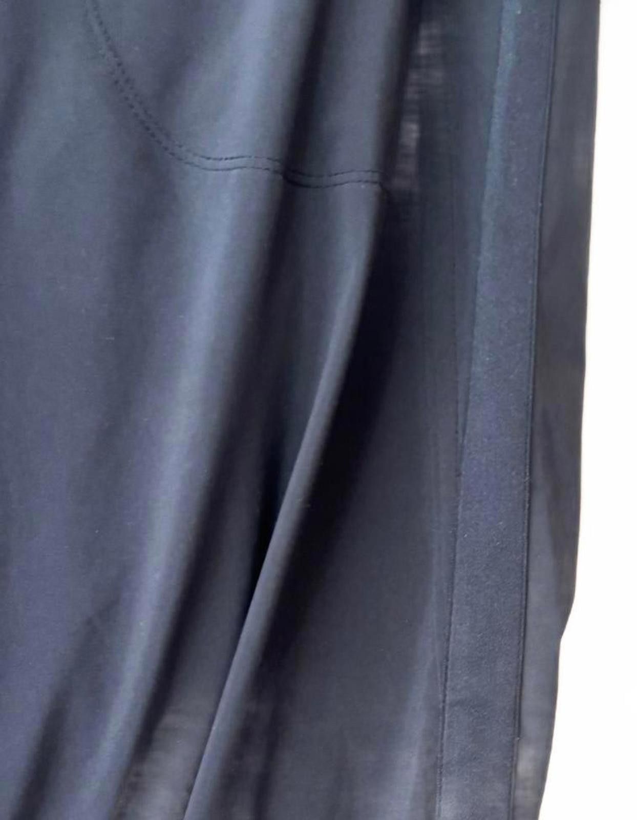 Other Athleta Black Joggers with Elastic Waist and Cuffs Size 28" / US 6 / IT 42 - 4 Thumbnail