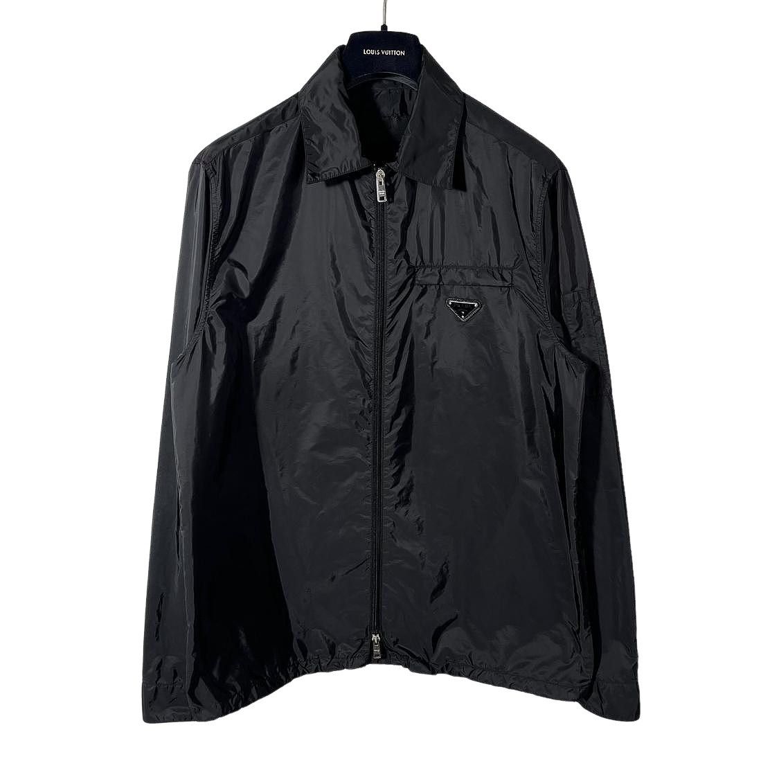 Designer × Luxury × Prada Prada SGV730 Black Nylon Zip GORE-TEX