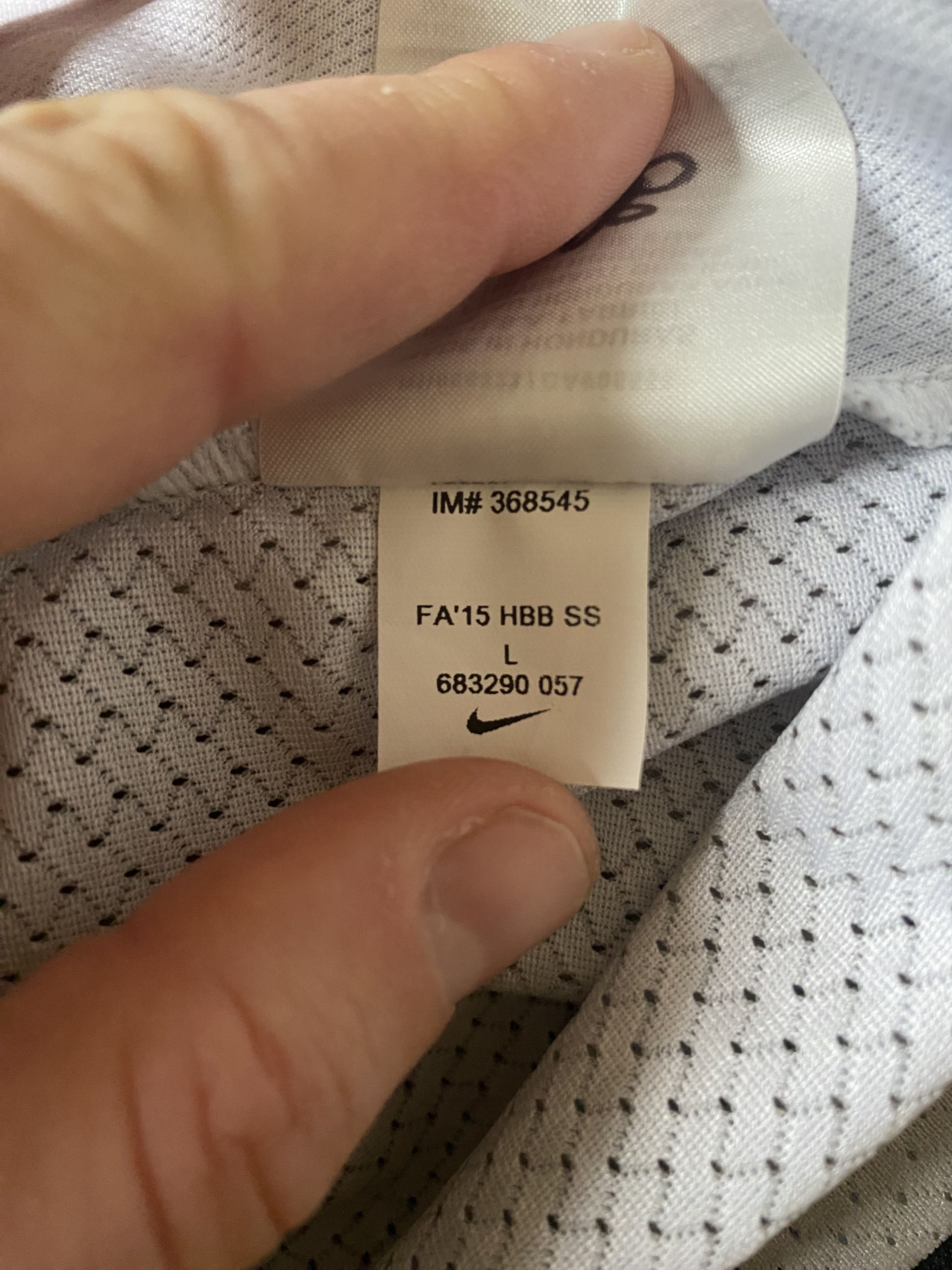 Nike Long sleeve - MEMPHIS GRIZZLIES - Nike - L - UNIQUE Size US L / EU 52-54 / 3 - 4 Thumbnail