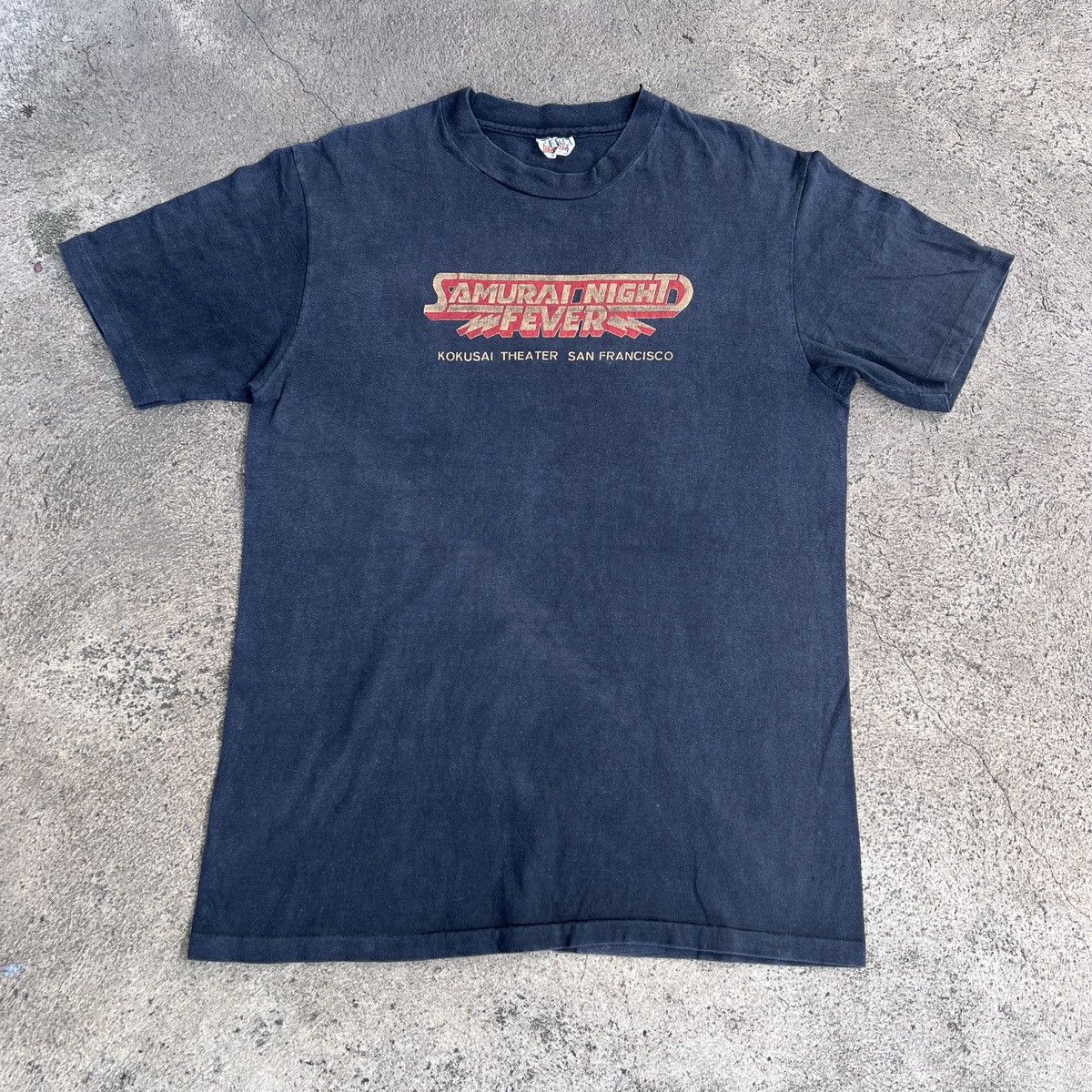 Vintage Rare 80s Samurai Night Fever comedy TV show Movie Tee Faded Size US L / EU 52-54 / 3 - 2 Thumbnail