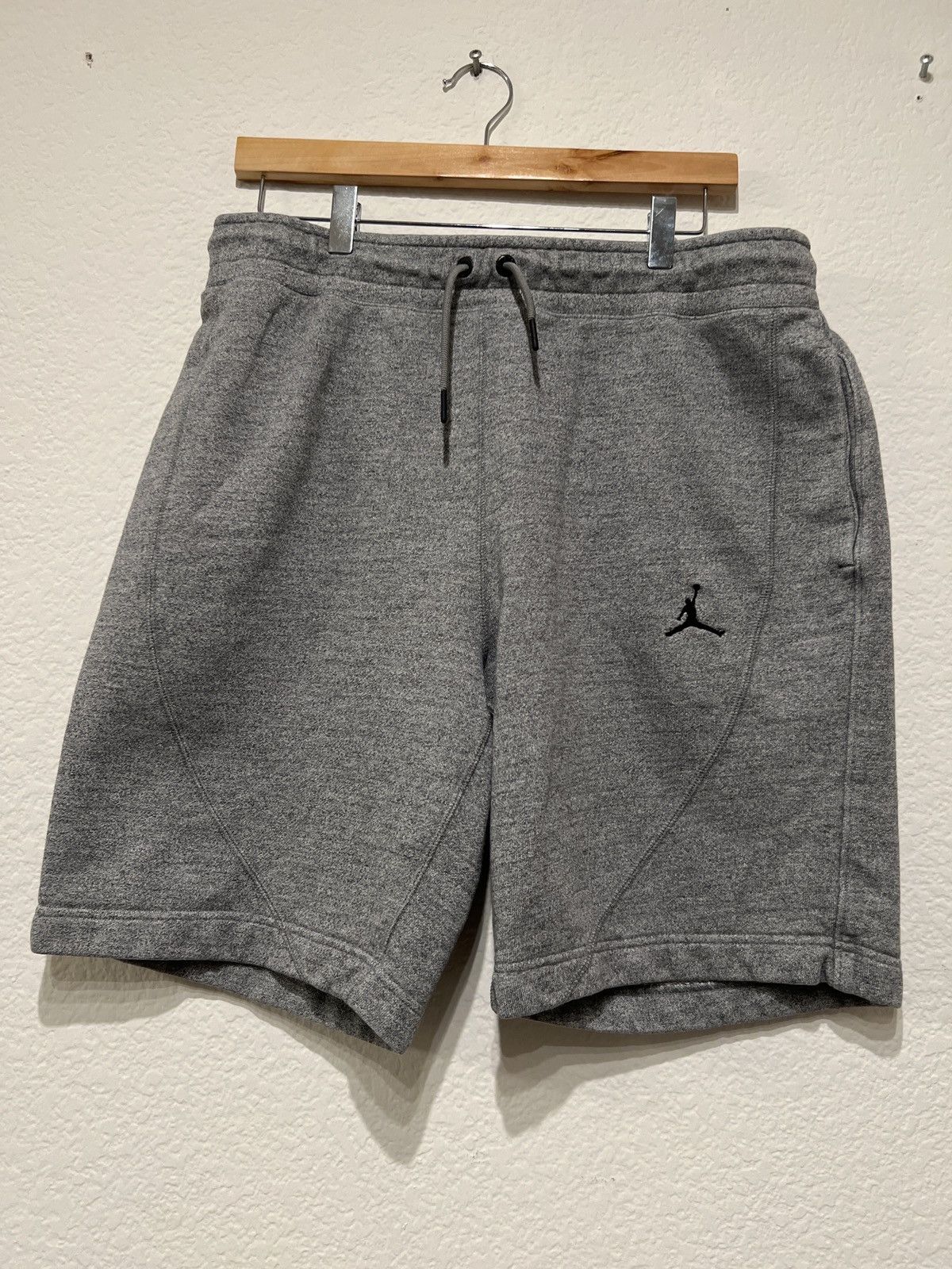 Jordan Brand Jordon flight sweat shorts size Large Size US 36 / EU 52 - 1 Thumbnail
