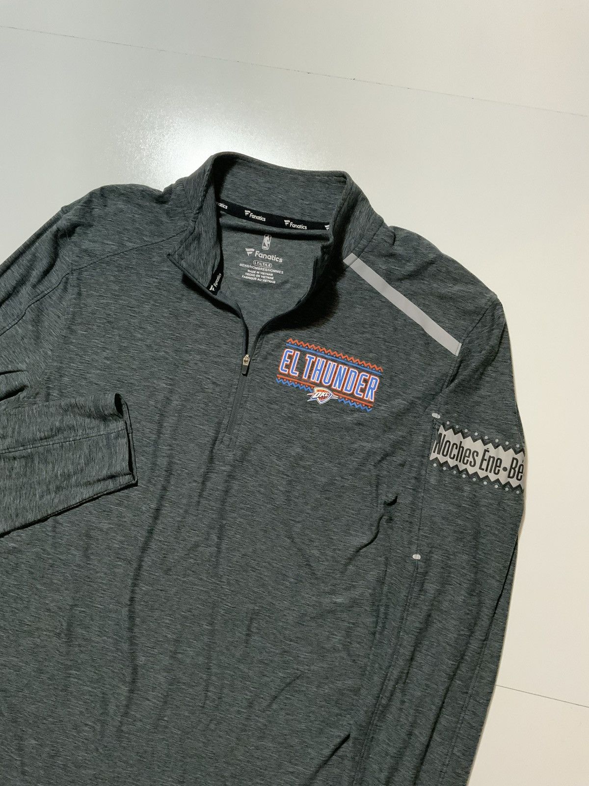NBA Fanatics Oklahoma City Thunder Hispanic Heritage Pullover Size US L / EU 52-54 / 3 - 3 Thumbnail
