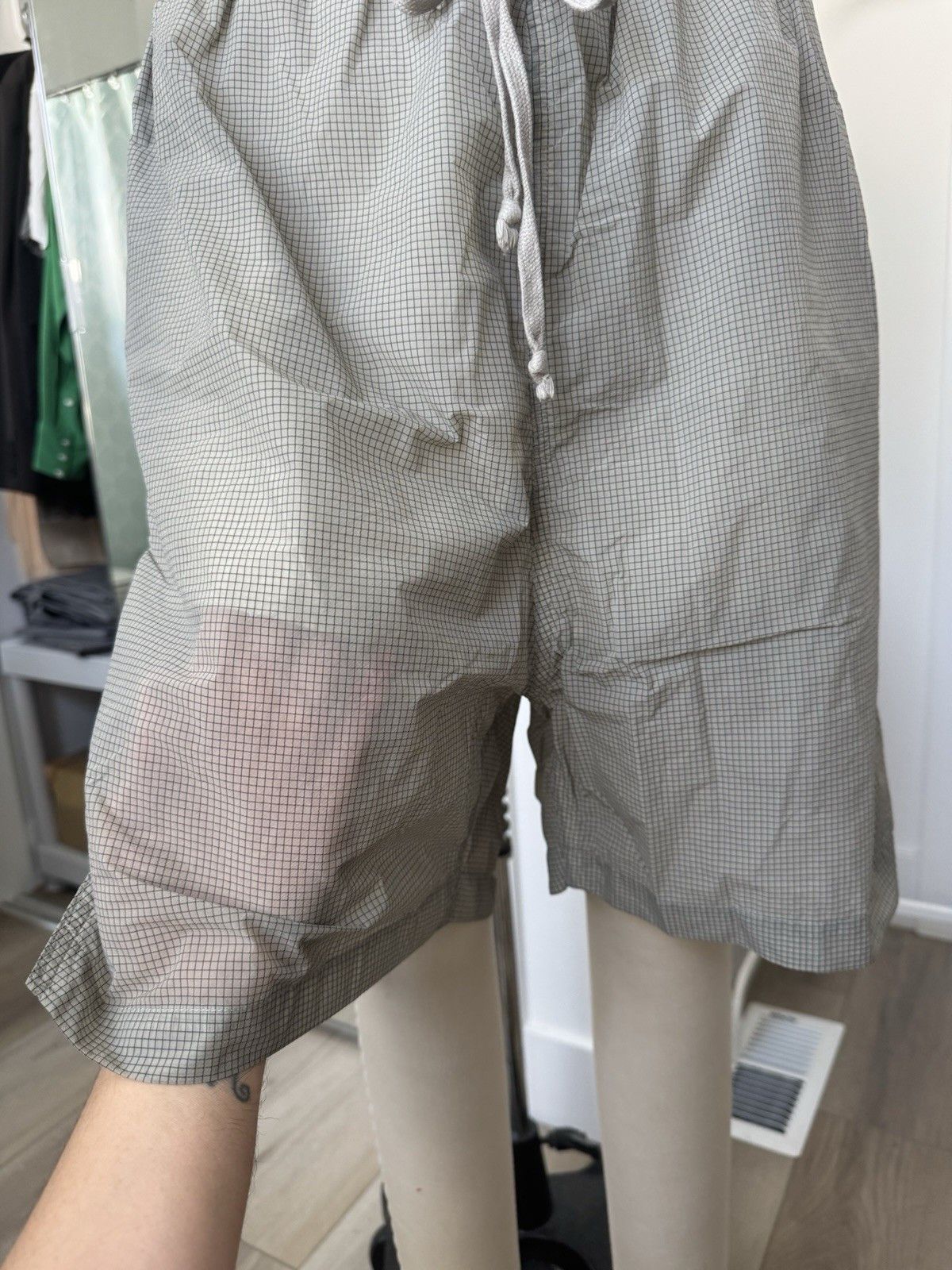 Rick Owens Rick Owens EDFU Nylon Ripstop Shorts SS23 Pearl Gray Size 50 Size US 40 / EU 56 - 7 Thumbnail