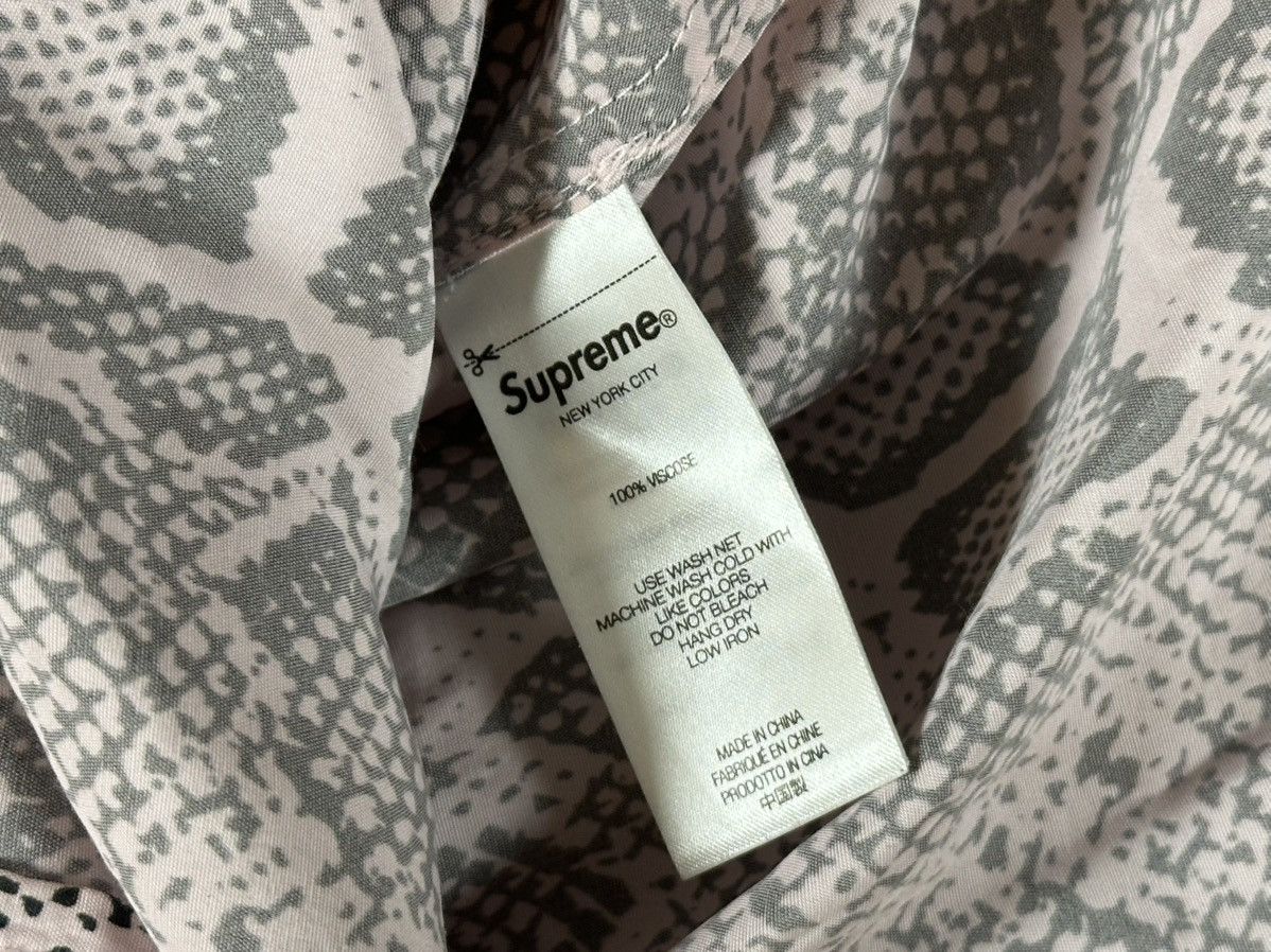 Supreme Supreme Snake S/S Shirt Pink | Grailed