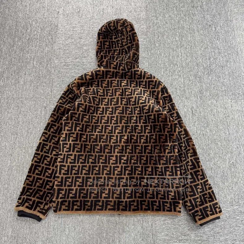 Fendi Fendi Double F Logo Embossed Leather and Fur Integrated Do Size US M / EU 48-50 / 2 - 5 Thumbnail
