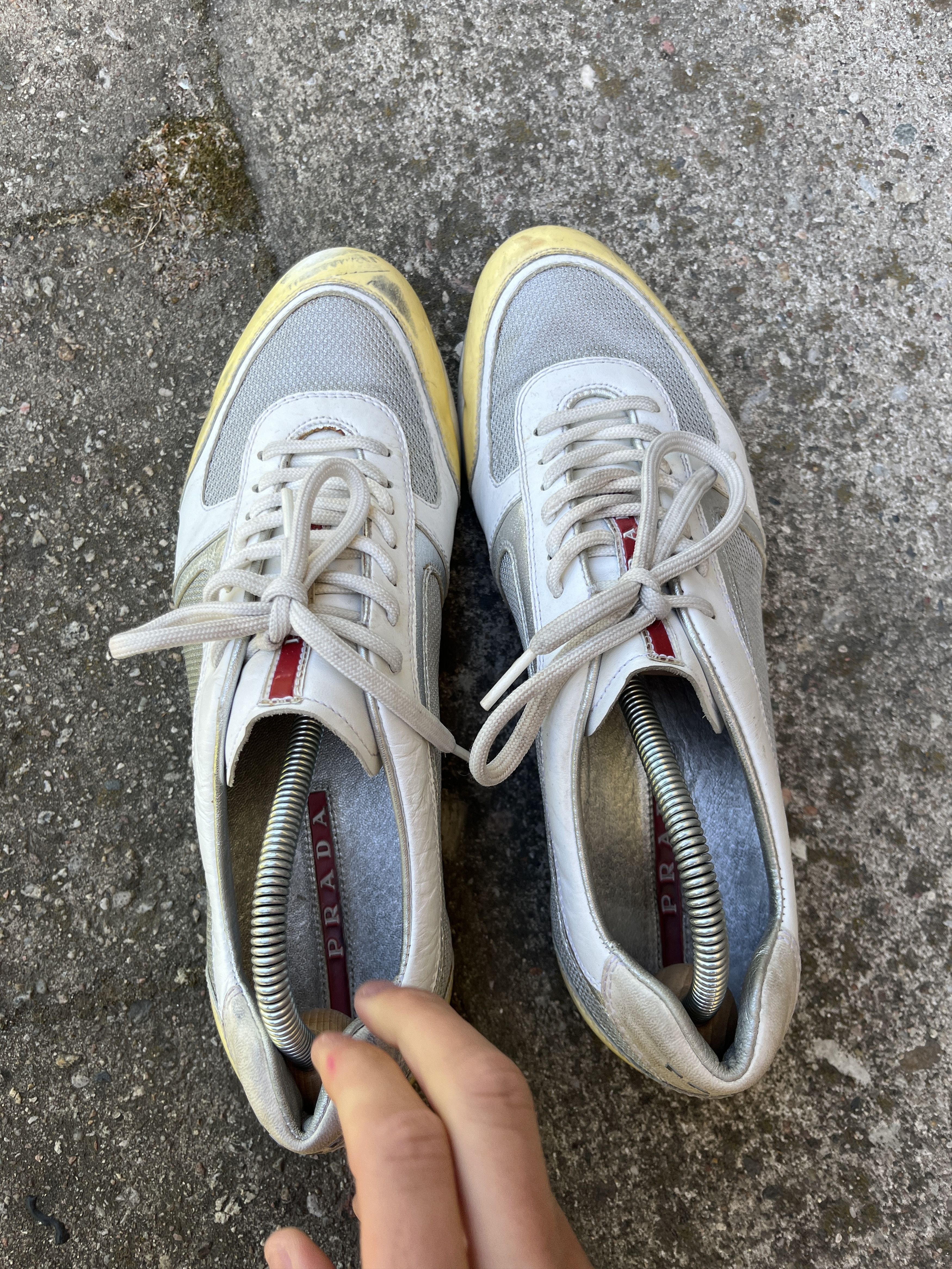 Prada prada sport archive 00s fleeve vest sport shoes silver Size US 9.5 / EU 42-43 - 2 Thumbnail