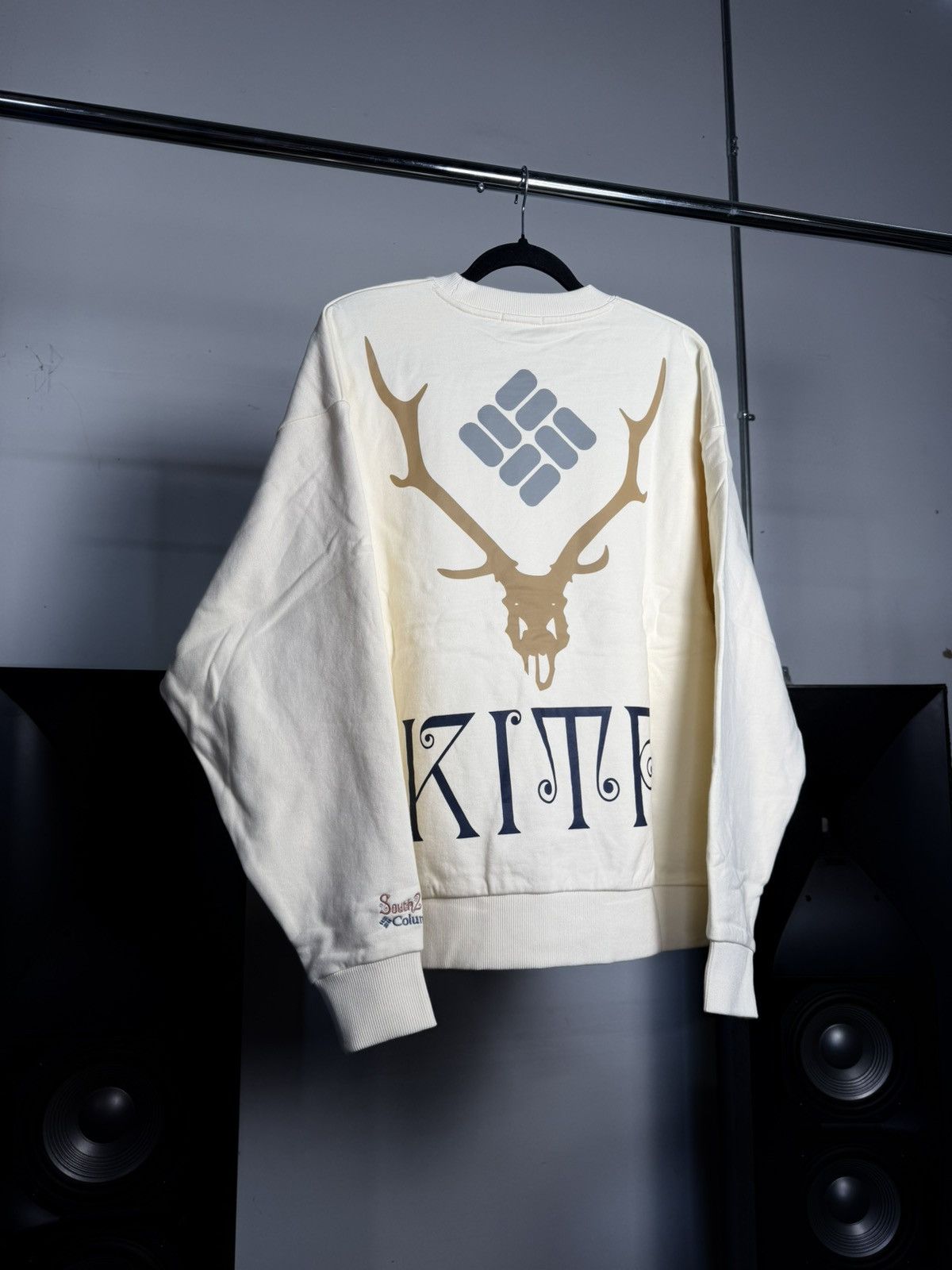 Kith Kith Columbia S2W8 Nelson Crewneck Sandrift Size US M / EU 48-50 / 2 - 1 Thumbnail