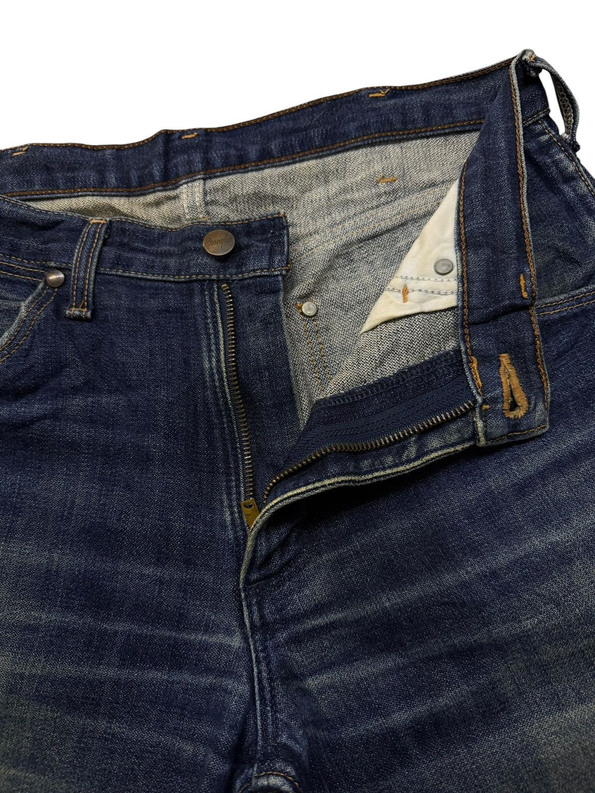 Wrangler Vintage Wrangler Japan Denim Jeans | Vintage Indigo Fade W31 Size US 31 - 8 Thumbnail