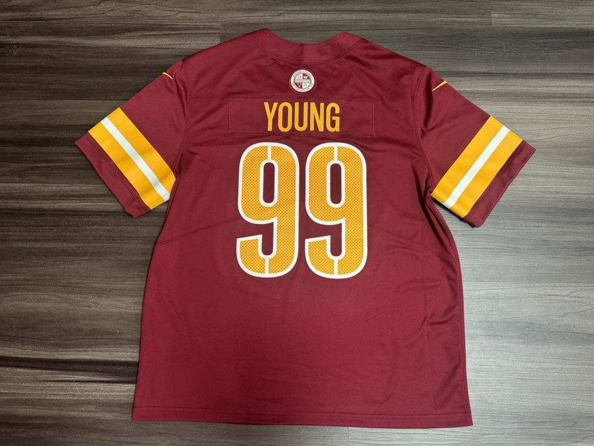 Nike Chase Young Washington Commanders Nike Vapor Limited Jersey Size US XL / EU 56 / 4 - 8 Thumbnail