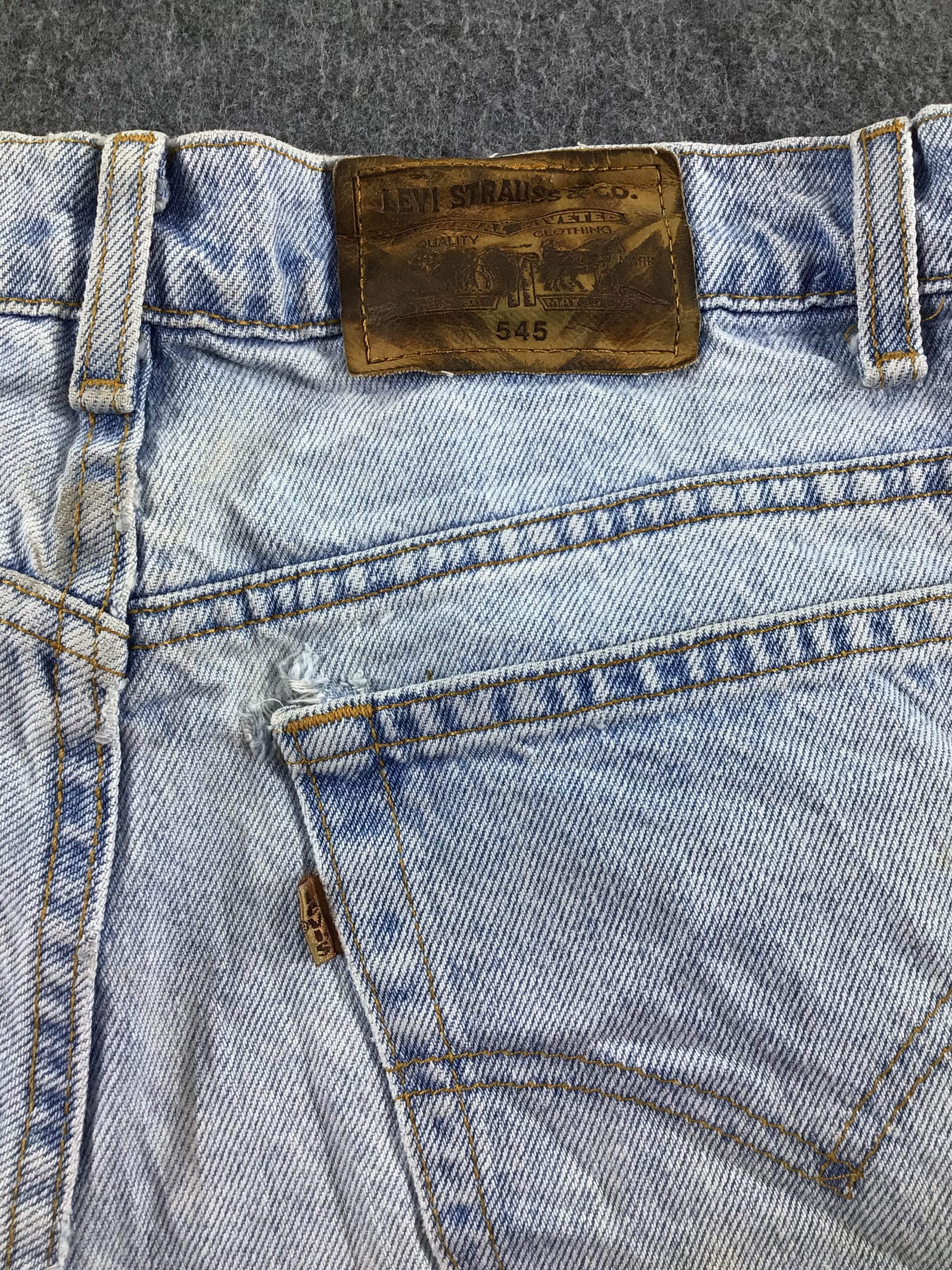 Levi's Vintage Levis 545 Jeans Light Wash Denim -J508 Size US 34 / EU 50 - 5 Thumbnail