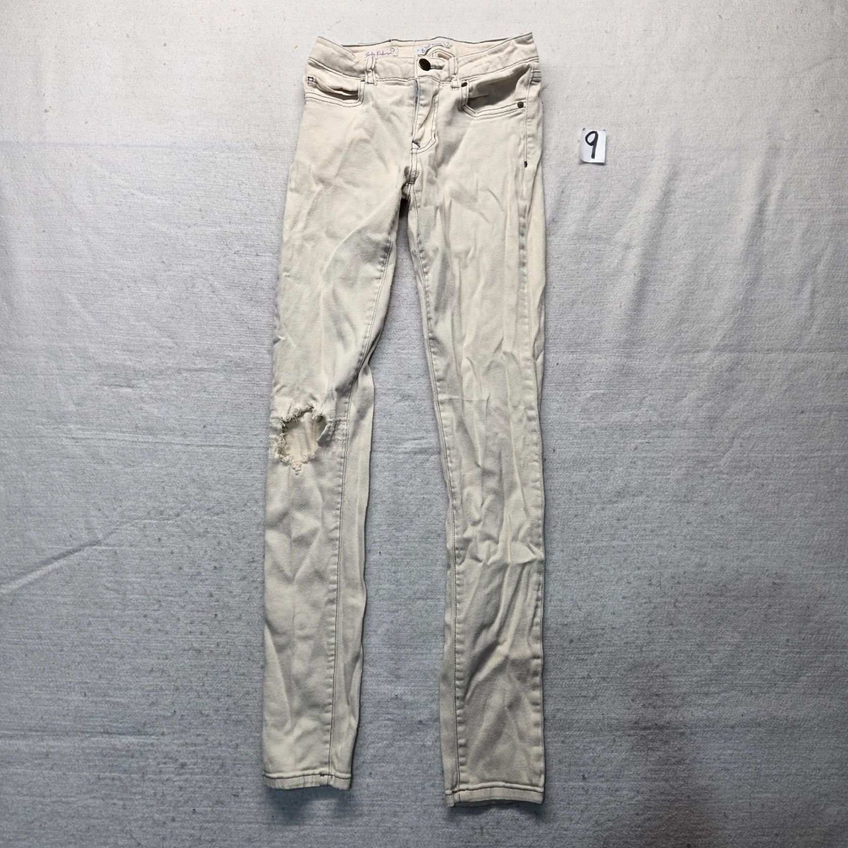 Vintage Wild Blue Jegging Pants Womens 0 Ivory Denim Skinny Low Rise Adult 0 Jeans 27 Inseam 29 Waist Shaping 31 Hips Size 25" / US 0 / IT 36 - 2 Thumbnail