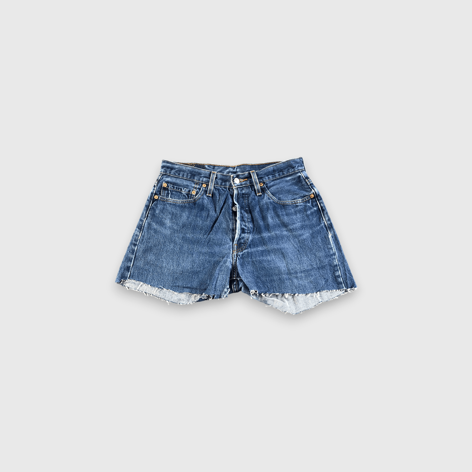Levi's × Vintage Vintage Blue Wash Levis 501 Jeans-J4455 Size 31" - 1 Thumbnail
