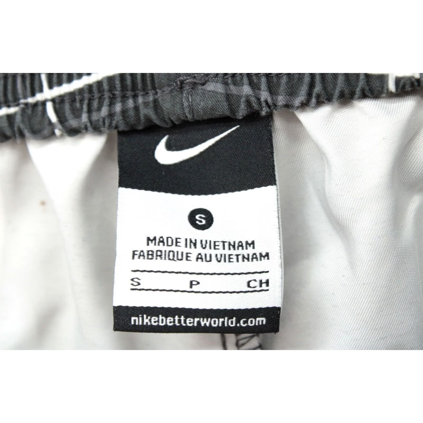 Nike Nike Board Shorts Mens Small Black White Plaid Unlined Pocket Swim Trunks Preppy Size US 29 - 5 Thumbnail